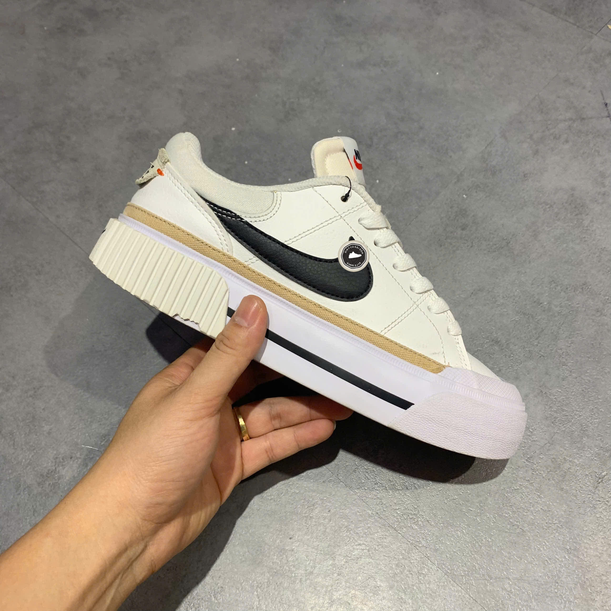 GIÀY NIKE COURT LEGACY LIFT 'WHITE HEMP' DM7590-100 SIZE 38 – GIÀY 2HAND CHÍNH HÃNG