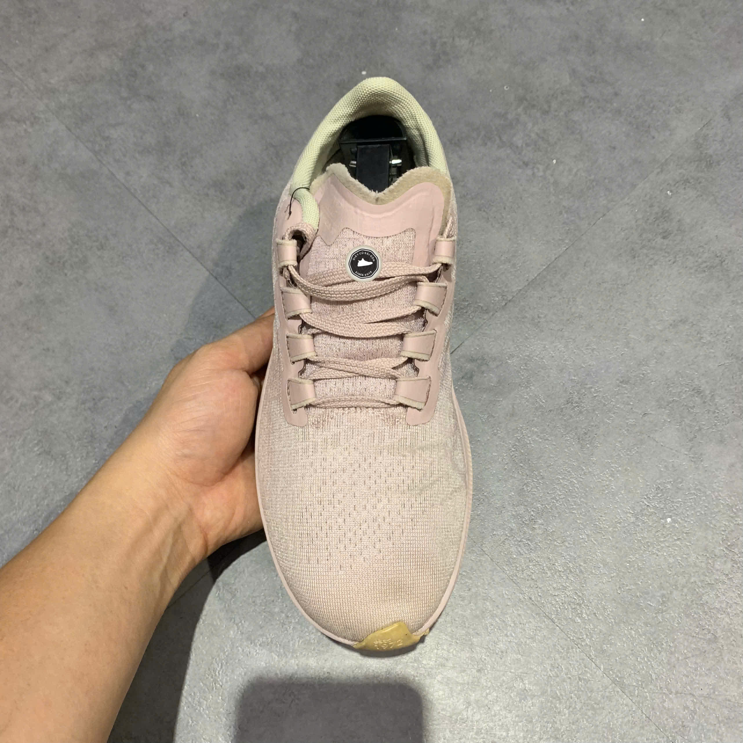 NIKE AIR ZOOM PEGASUS 37 'CHAMPAGNE' BQ9647-601 SIZE 38.5 - GIÀY 2HAND CHÍNH HÃNG
