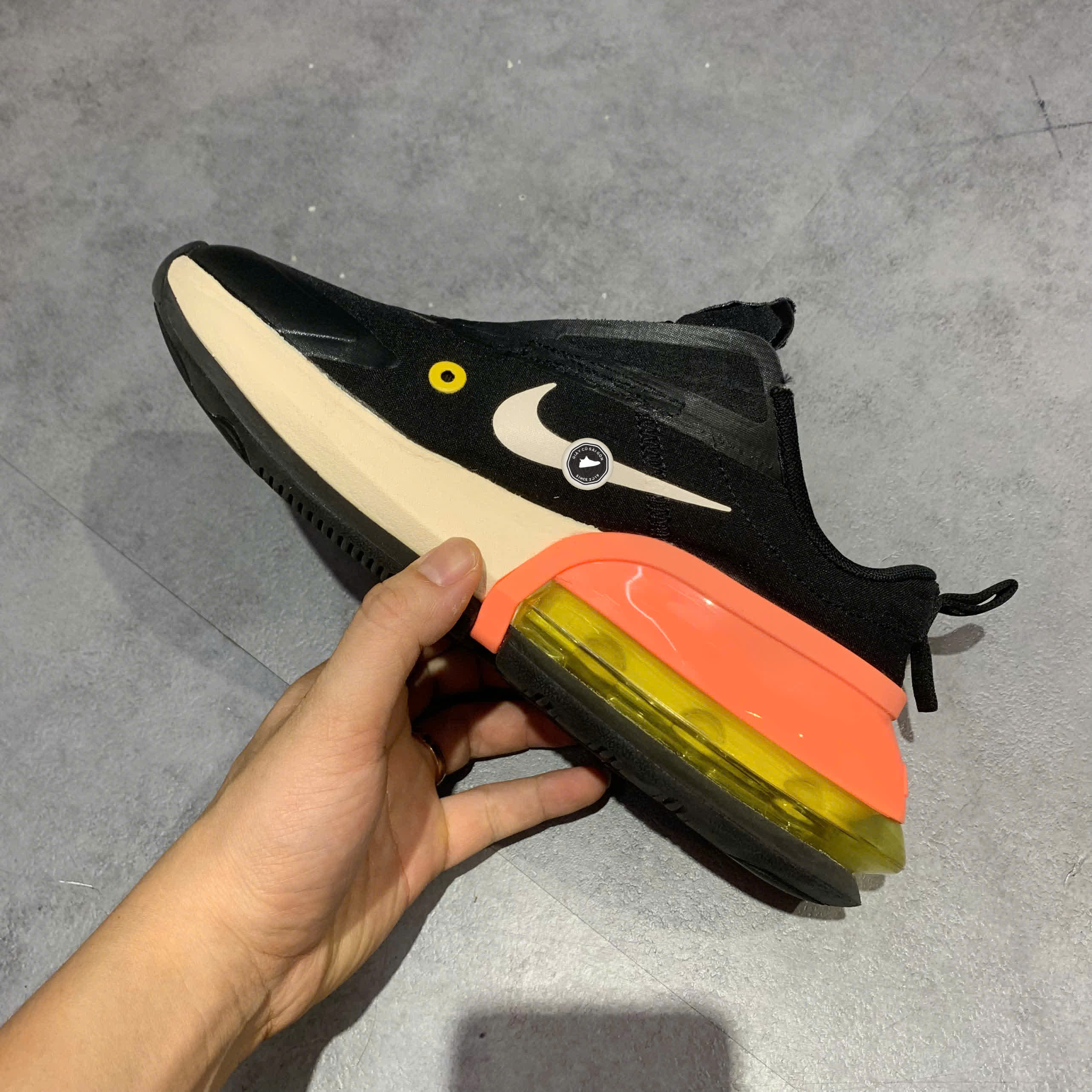 NIKE AIR MAX UP CT1928-001 SIZE 37.5 - GIÀY 2HAND CHÍNH HÃNG