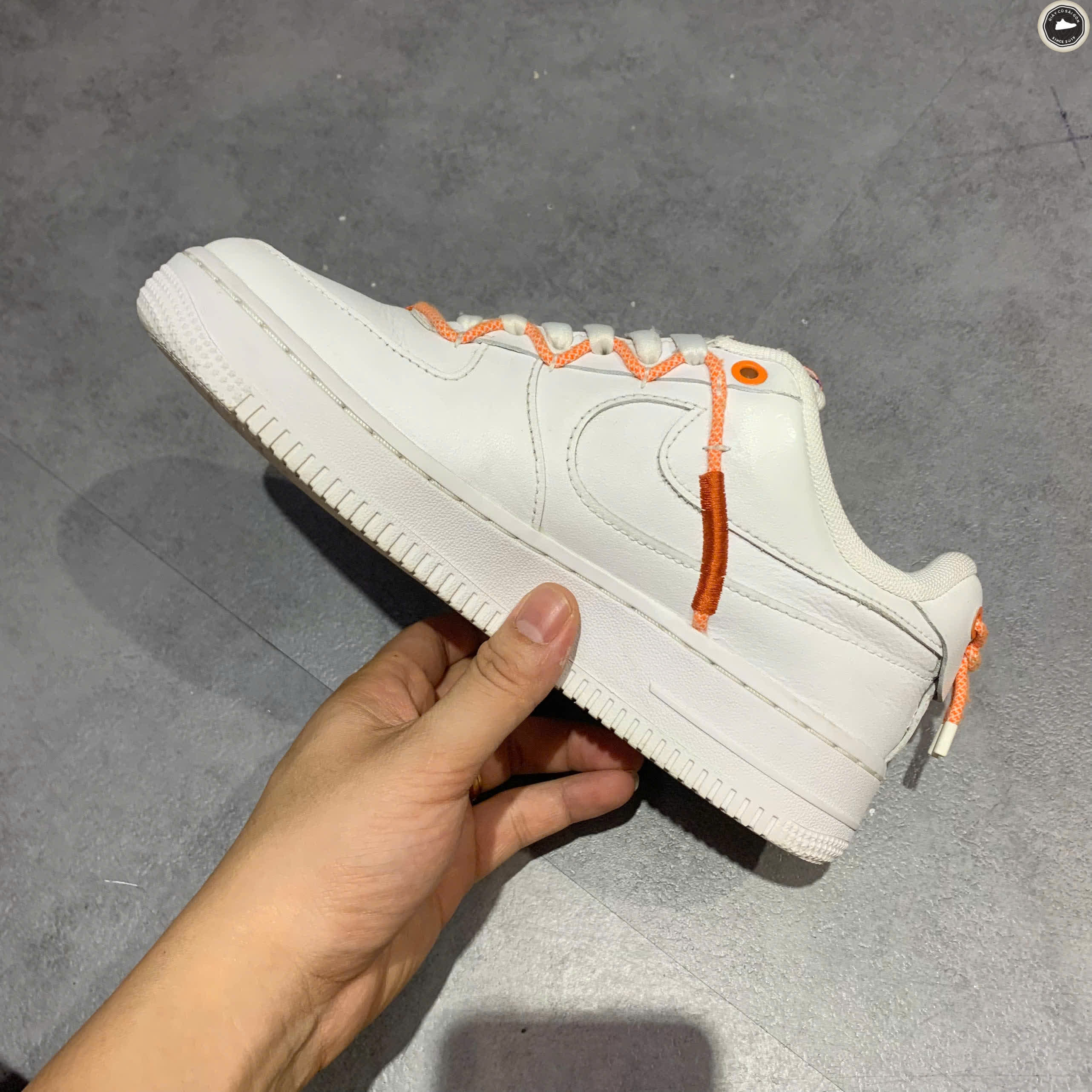 NIKE AIR FORCE 1 '07 LX DH4408 100 SIZE 37.5 - GIÀY THỂ THAO - GIÀY 2HAND