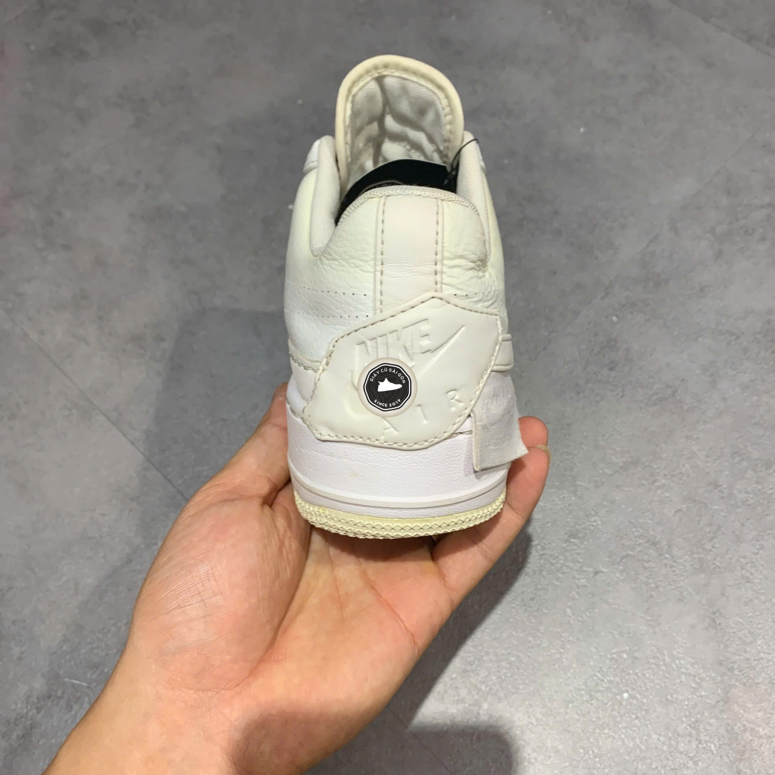 NIKE AIR FORCE 1 JESTER XX 'TRIPLE WHITE' AO1220-101 SIZE 36.5 - GIÀY 2HAND CHÍNH HÃNG