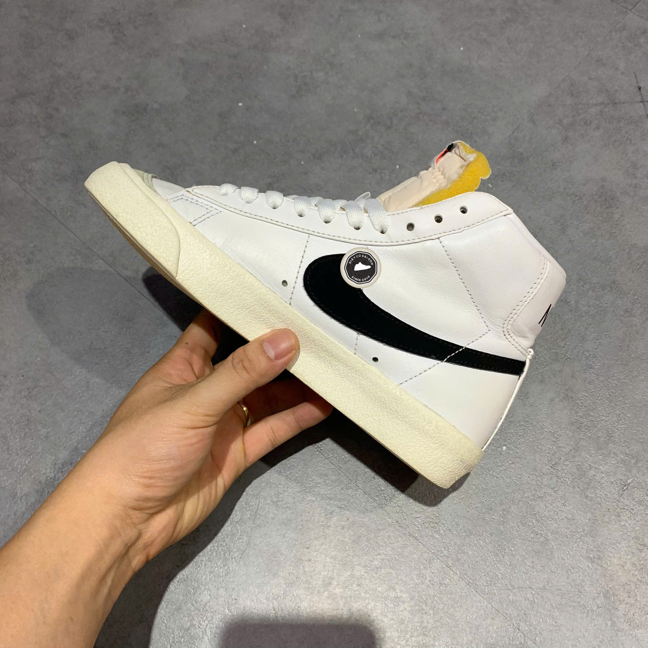 GIÀY NIKE BLAZER MID '77 VINTAGE 'WHITE BLACK' CZ1055-100 SIZE 36.5 - GIÀY 2HAND CHÍNH HÃNG