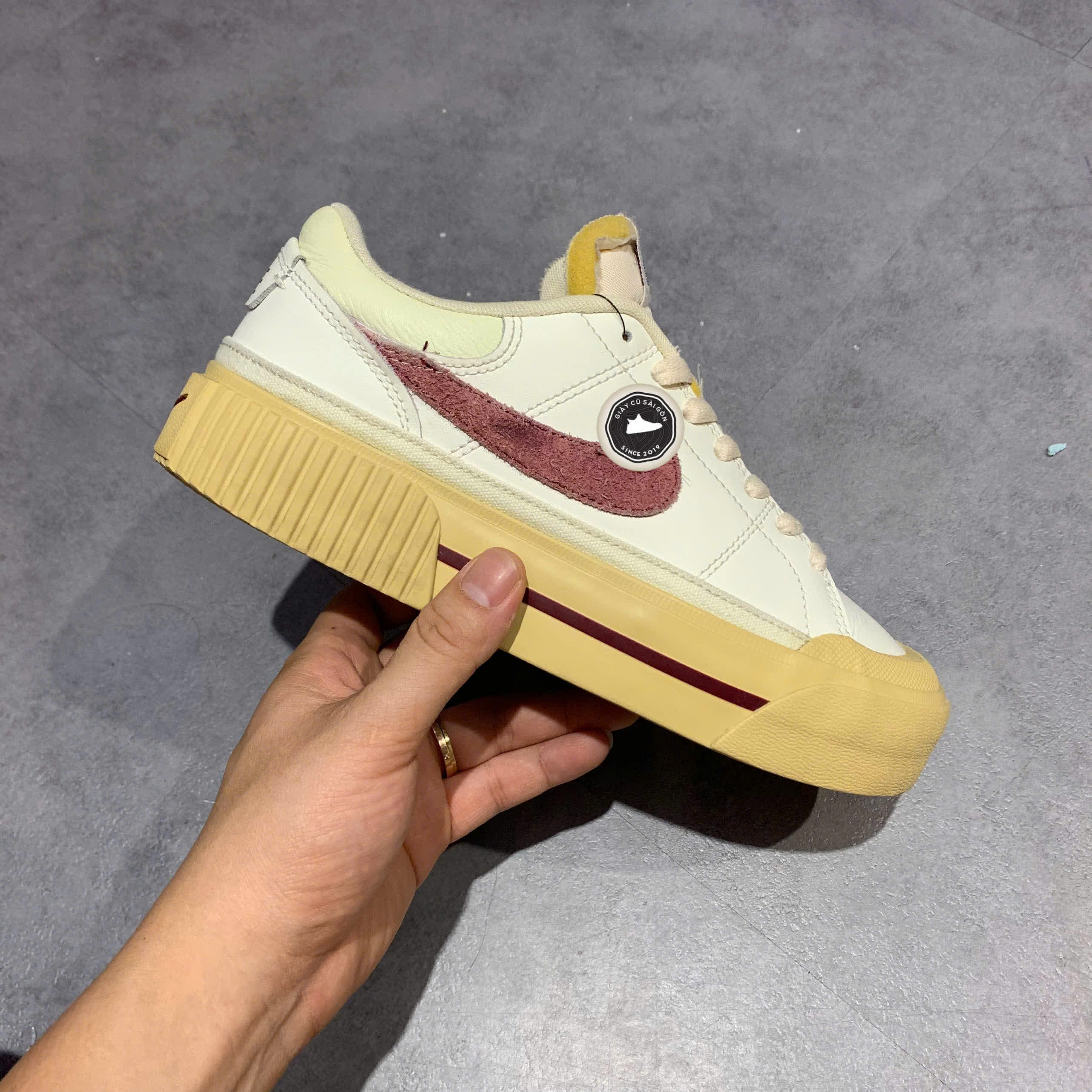 GIÀY NIKE COURT LEGACY LIFT DZ4766-133 SIZE 37.5 – GIÀY 2HAND CHÍNH HÃNG