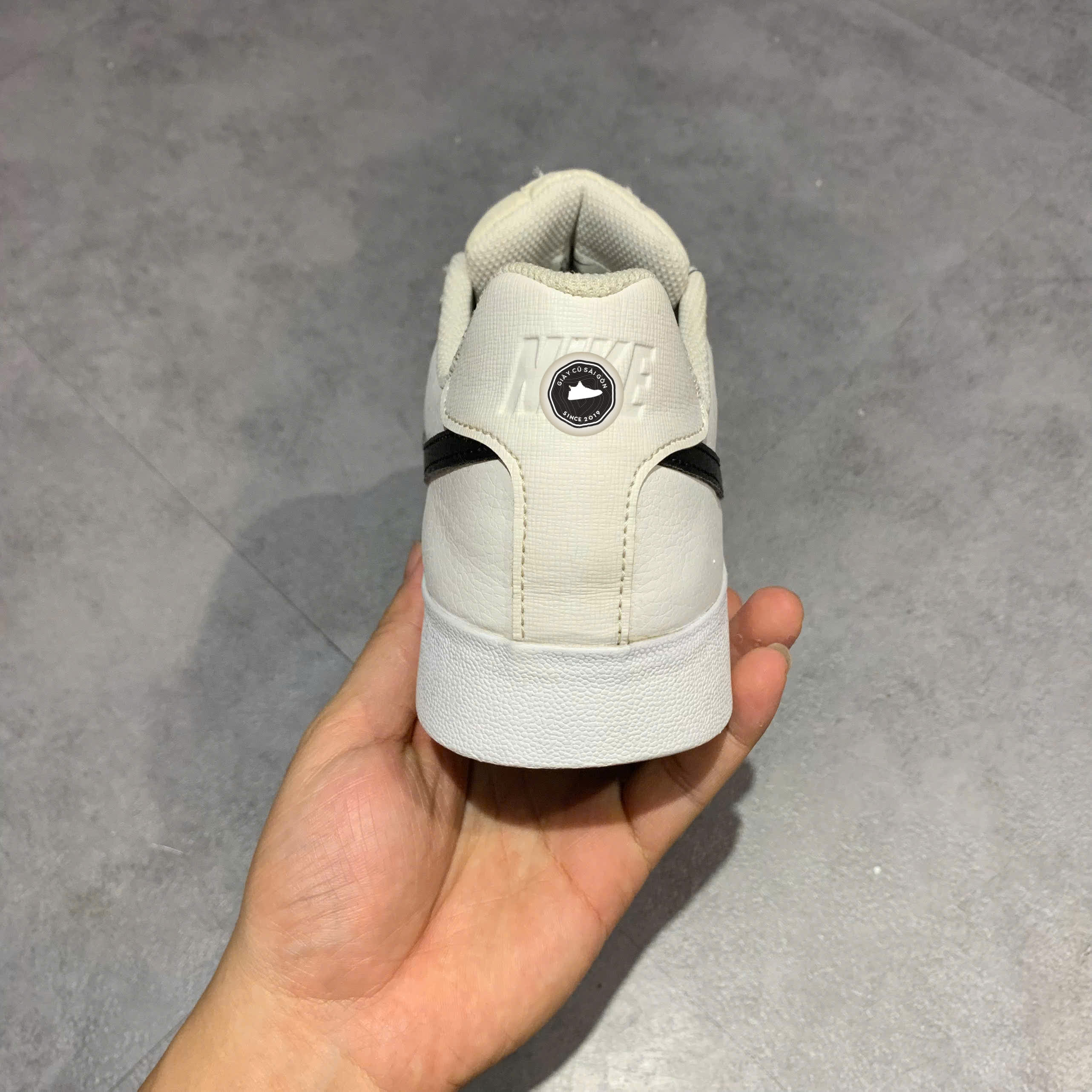 GIÀY NIKE COURT ROYALE AC 'WHITE BLACK' BQ4222-103 SIZE 42 - GIÀY 2HAND CHÍNH HÃNG PVN18381