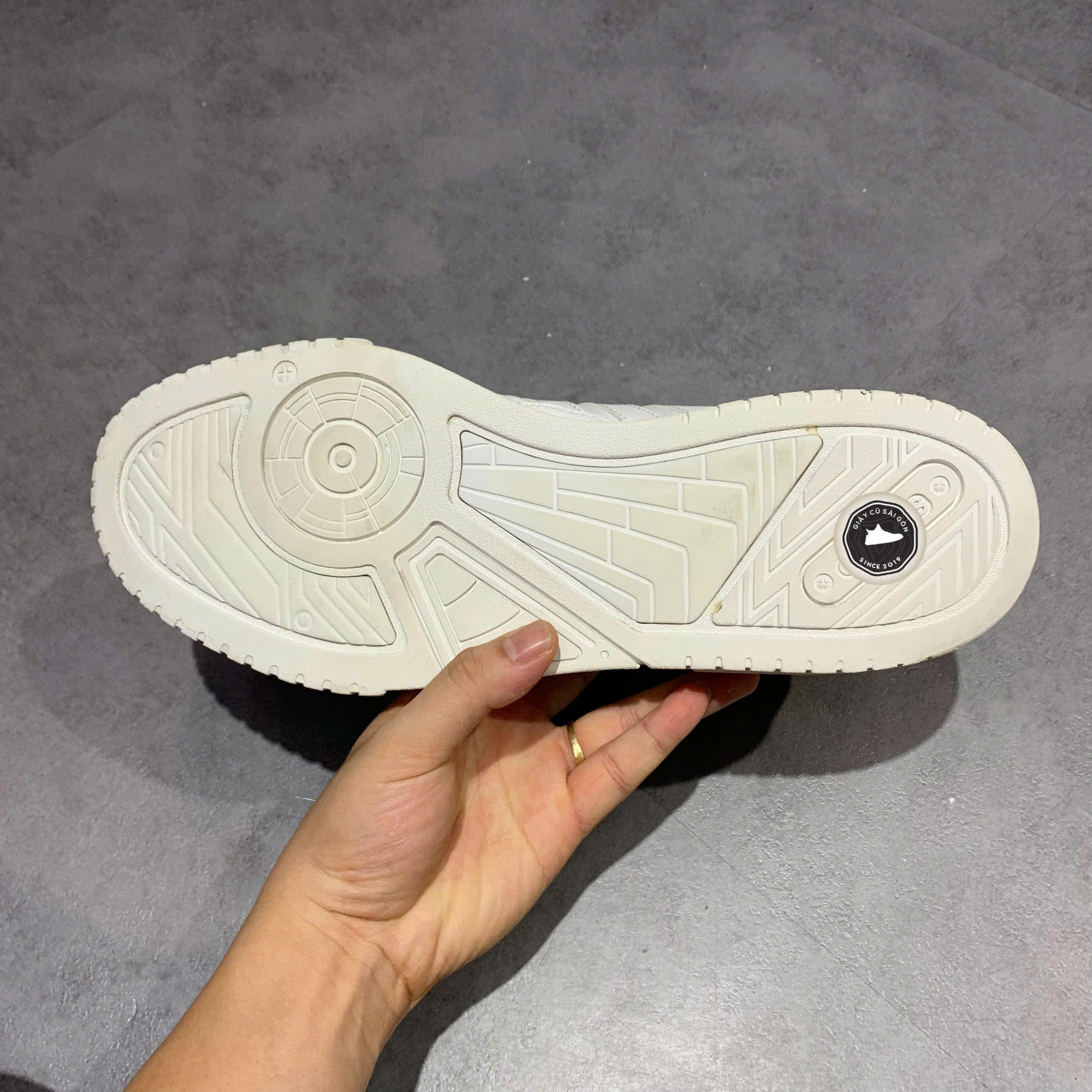 ADIDAS NEO D-PAD MID 'TRIPLE WHITE' IG7588 SIZE 44 2/3 - GIÀY 2HAND CHÍNH HÃNG