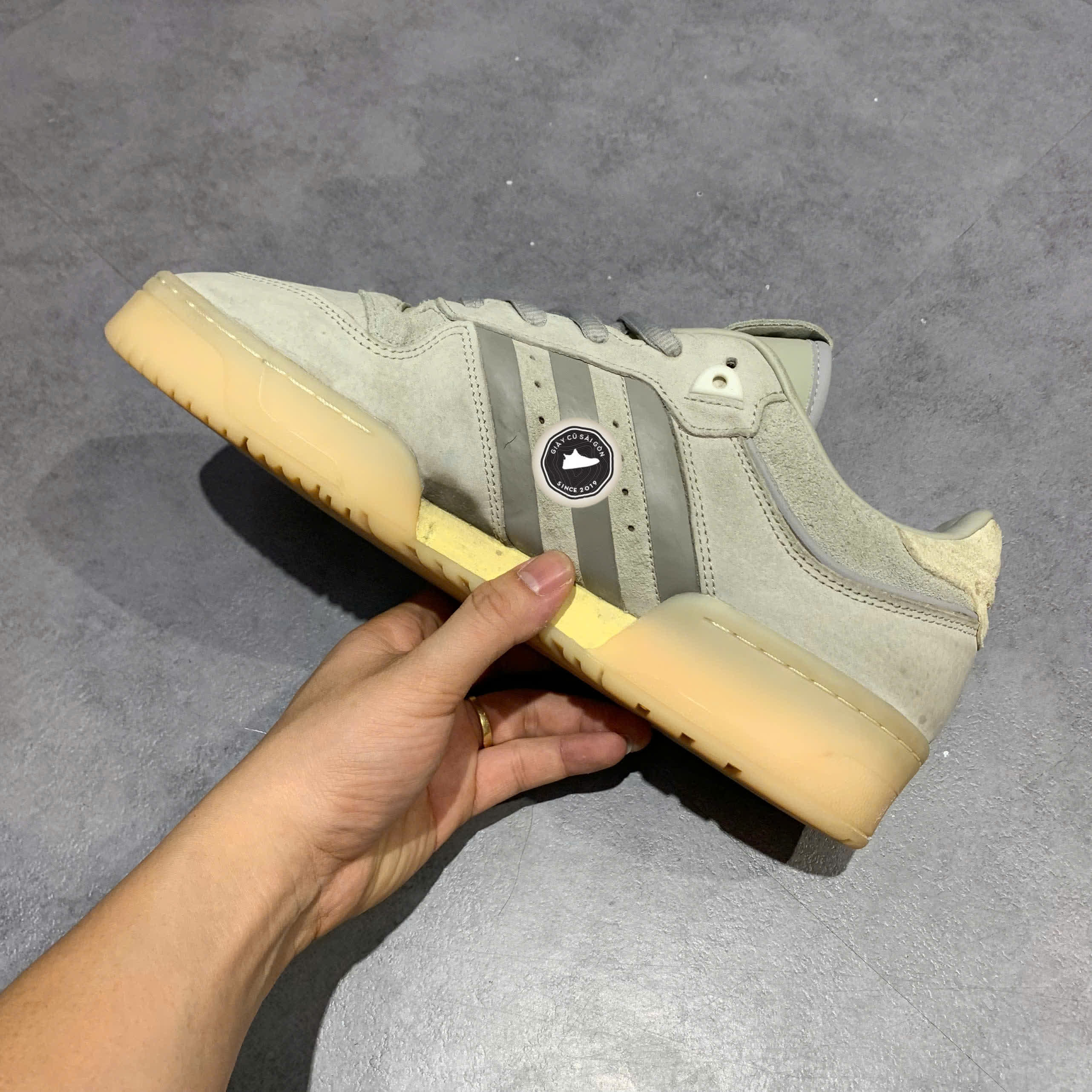 ADIDAS RIVALRY LOW 86 'SESAME' – FZ6323 – SIZE 44 – GIÀY 2HAND CHÍNH HÃNG