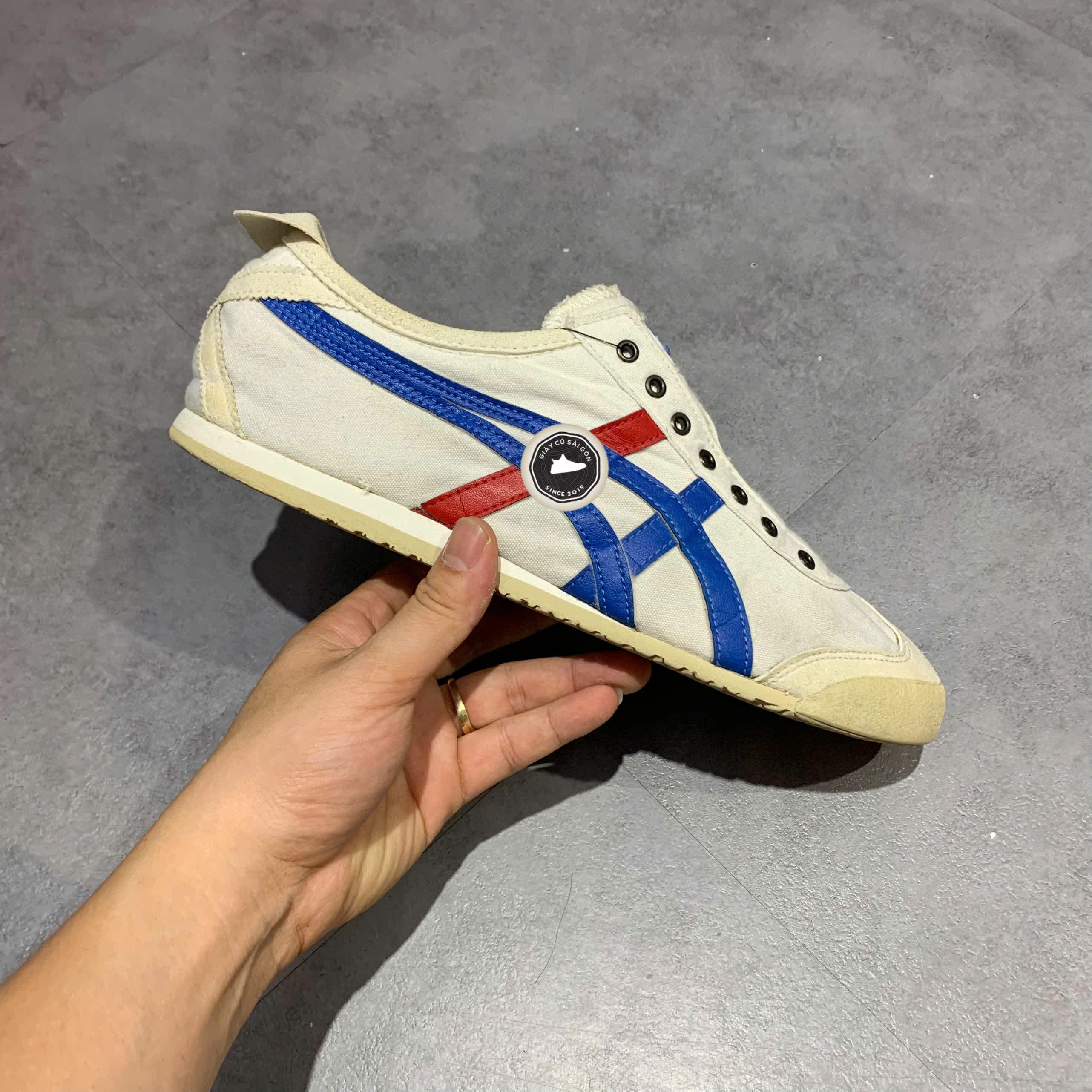 GIÀY ONITSUKA TIGER MEXICO 66 SLIP-ON D3K0N SIZE 43.5 – GIÀY 2HAND CHÍNH HÃNG