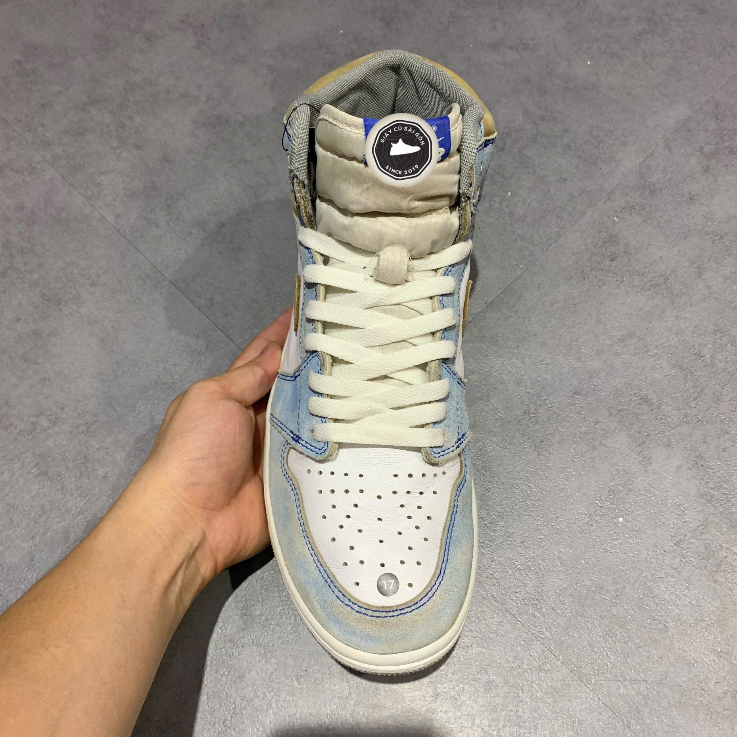GIÀY NIKE AIR JORDAN 1 RETRO HIGH OG 'HYPER ROYAL' 555088-402 SIZE 42.5 - GIÀY 2HAND CHÍNH HÃNG