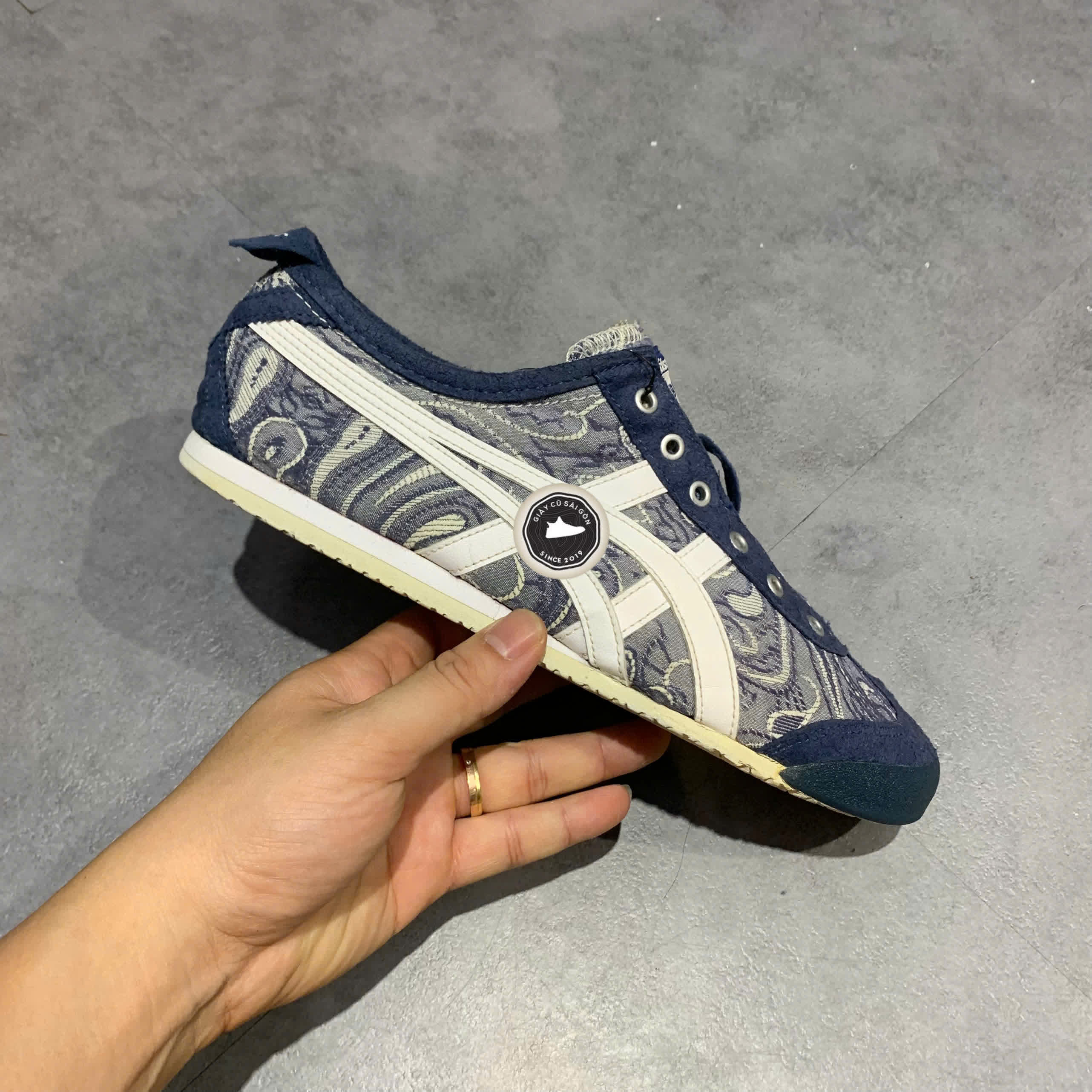 ONITSUKA TIGER MEXICO 66 SLIP-ON – D864N – SIZE 41.5 – GIÀY 2HAND CHÍNH HÃNG