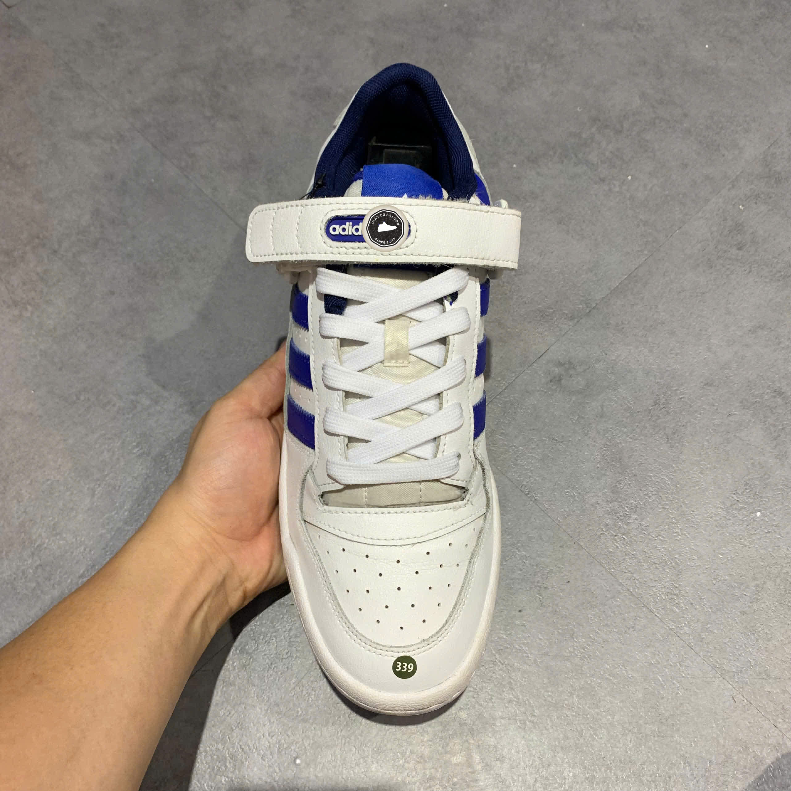 GIÀY ADIDAS FORUM LOW 'ROYAL BLUE' FY7756 SIZE 42 2/3 – Giày 2hand Chính Hãng