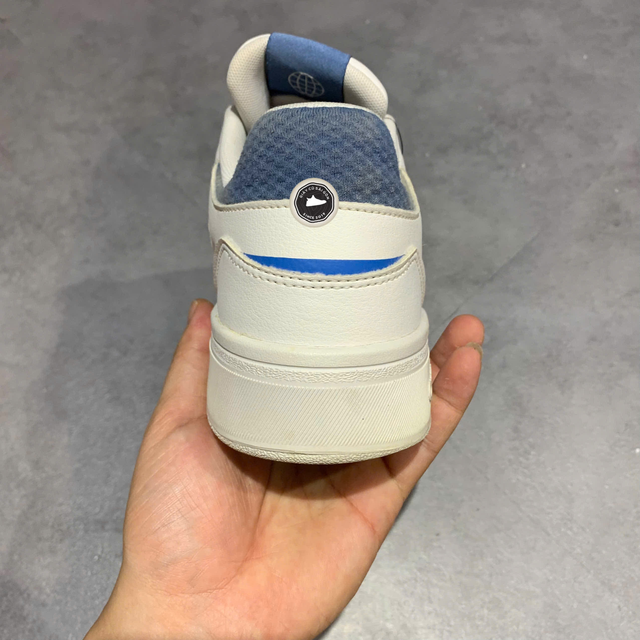 ADIDAS COURTBEAT 'WHITE LEGEND INK' – GW3866 – SIZE 42 – GIÀY 2HAND CHÍNH HÃNG