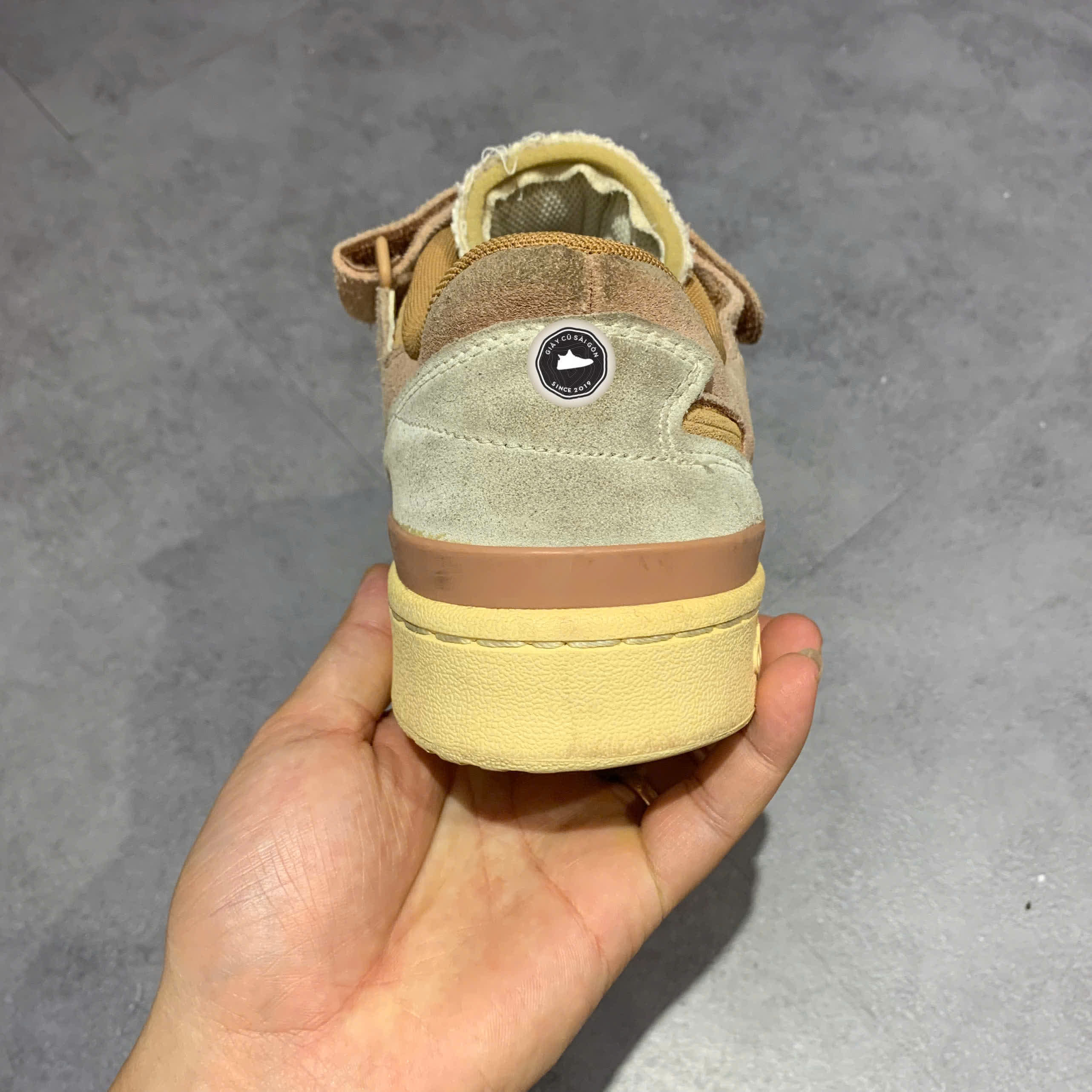 👟 ADIDAS FORUM 84 LOW 'CLAY STRATA' FZ6293 SIZE 42 2/3 - GIÀY 2HAND CHÍNH HÃNG 👟