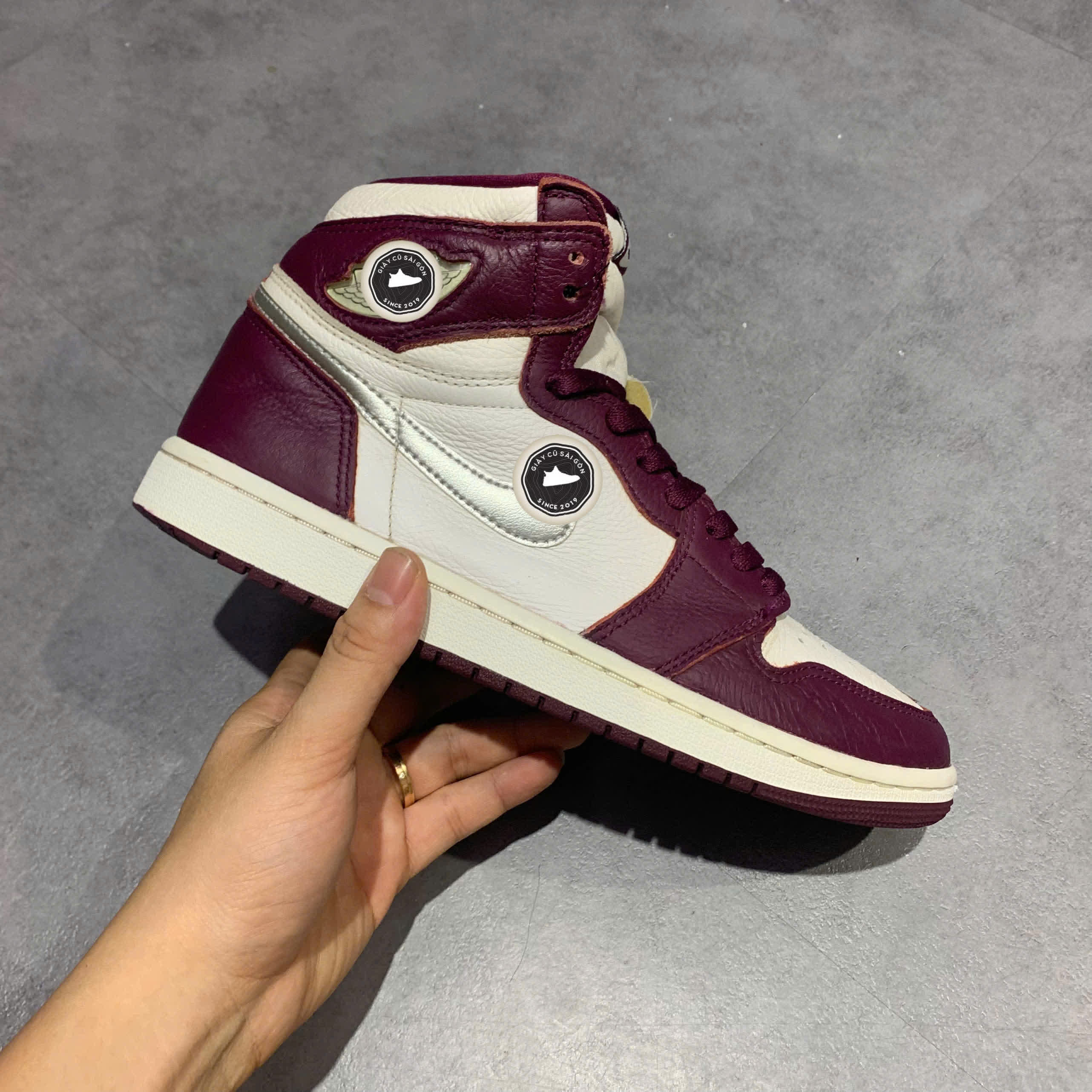 👟 AIR JORDAN 1 RETRO HIGH OG 'BORDEAUX' SIZE 41 - GIÀY 2HAND CHÍNH HÃNG 👟