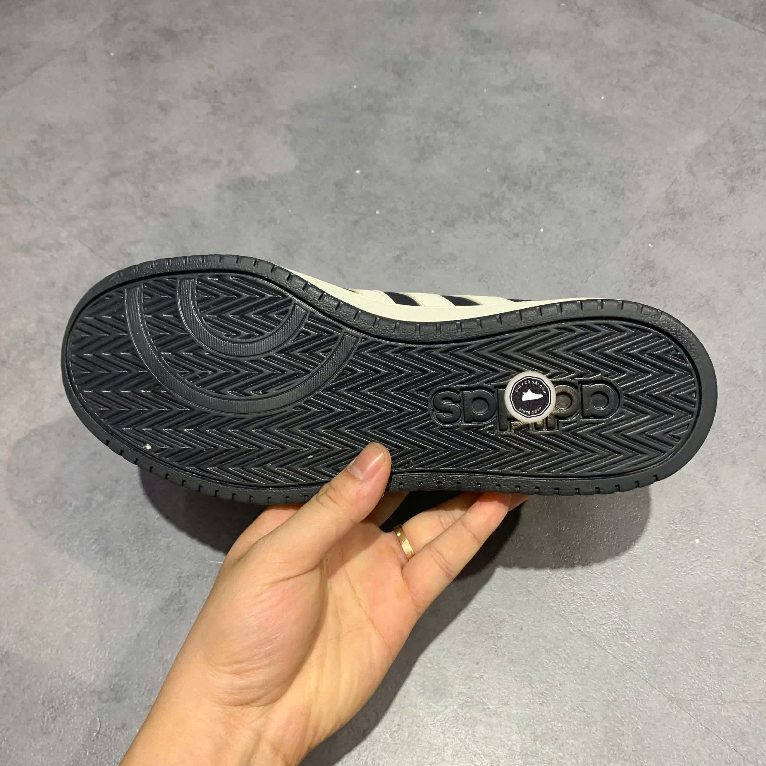 ADIDAS HOOPS 2.0 'CORE BLACK CARBON' - B44699 - GIÀY 2HAND CHÍNH HÃNG