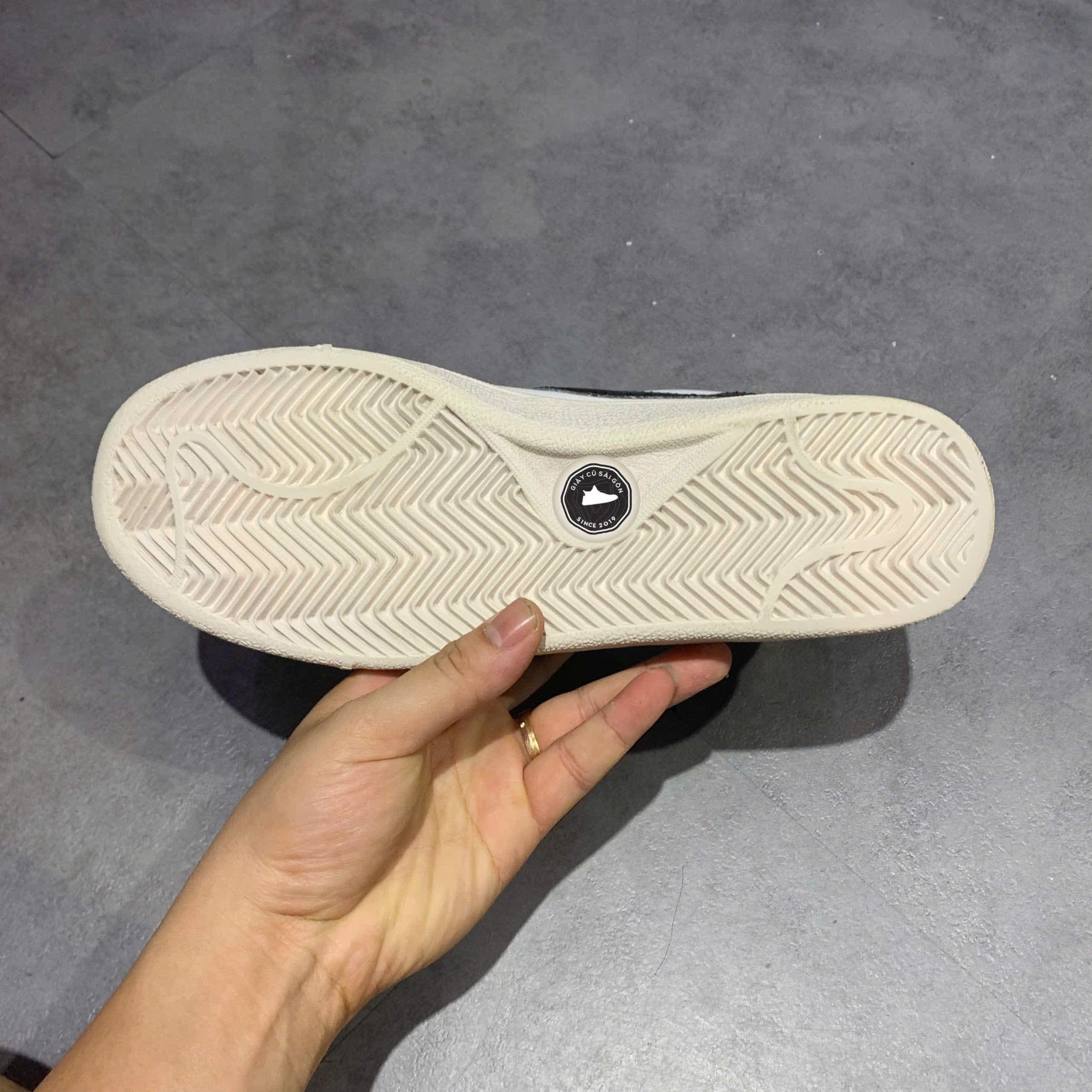 NIKE COURT ROYALE AC ‘WHITE BLACK’ – 574236-100 – GIÀY 2HAND CHÍNH HÃNG