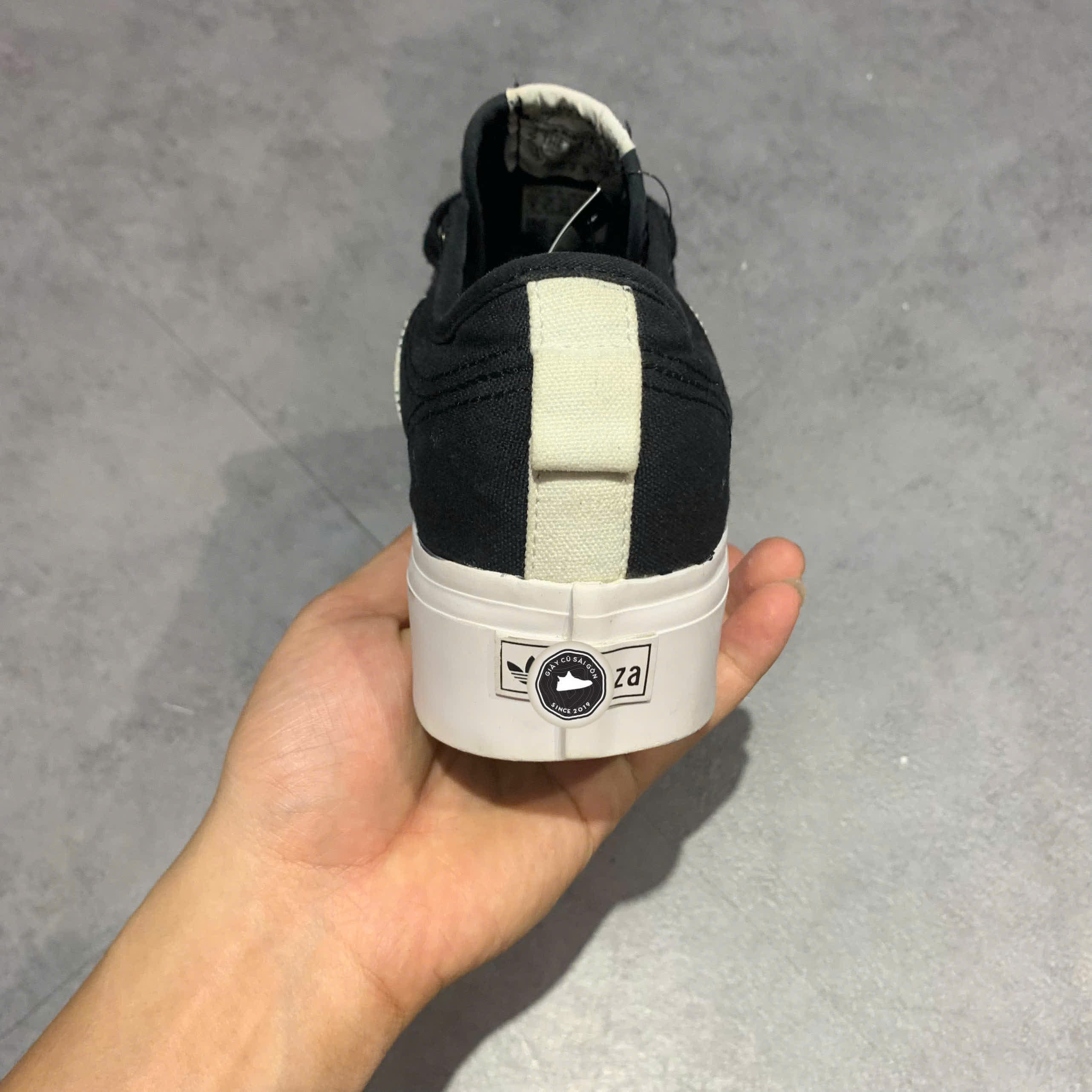 ADIDAS NIZZA PLATFORM SHOES – FV5321 – GIÀY 2HAND CHÍNH HÃNG