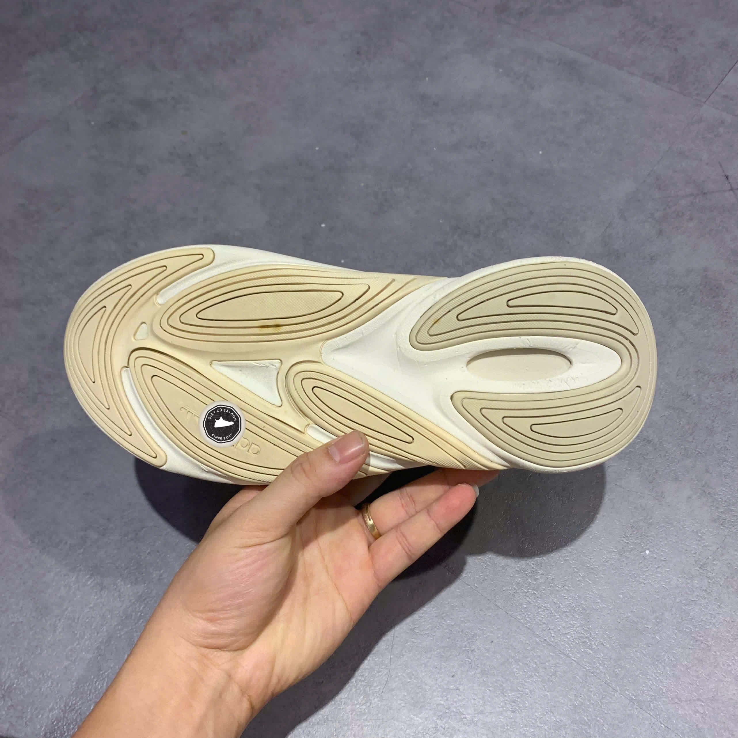ADIDAS OZALIA 'WHITE' - GY9978 - GIÀY 2HAND CHÍNH HÃNG