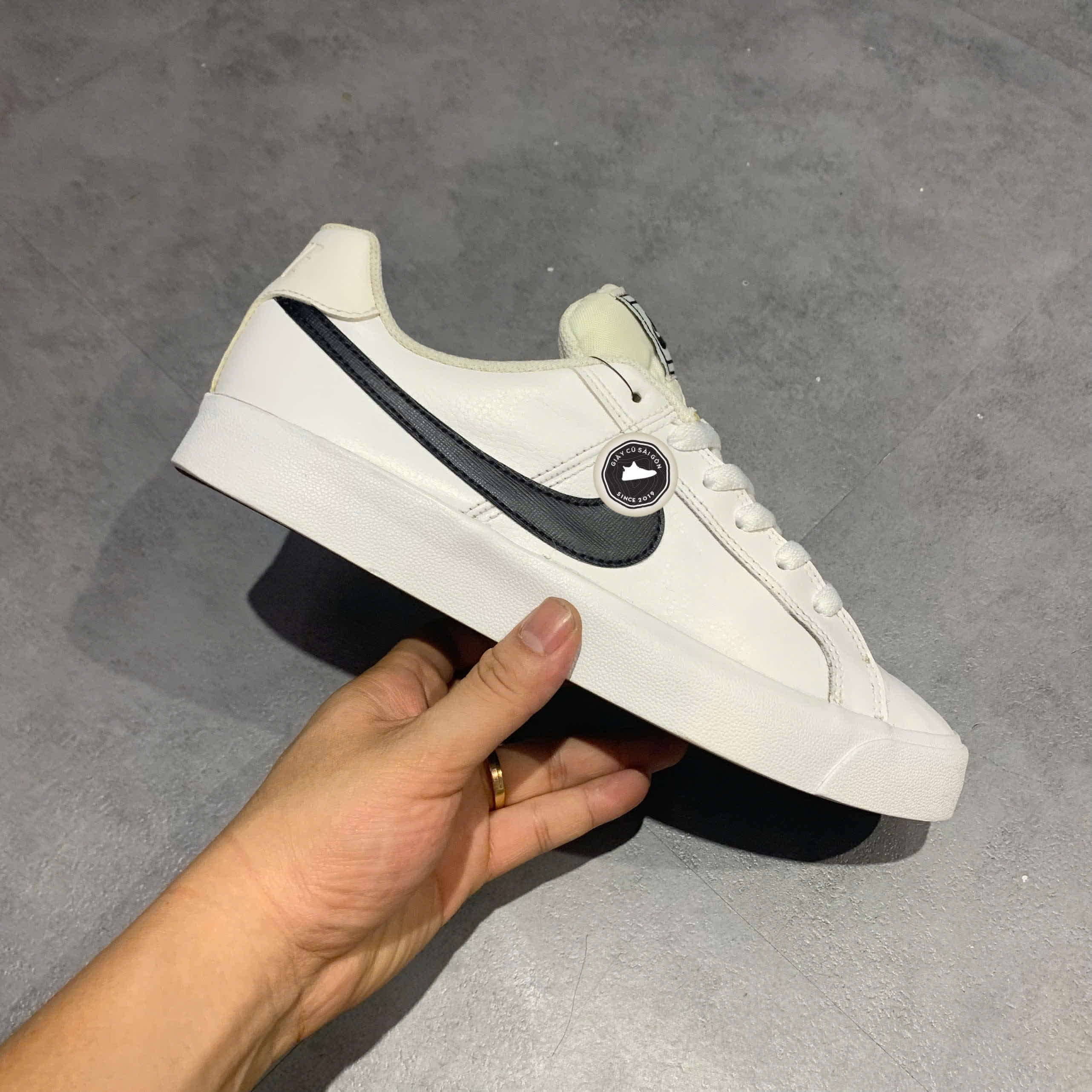 NIKE COURT ROYALE AC – BQ4222-103 – GIÀY 2HAND CHÍNH HÃNG