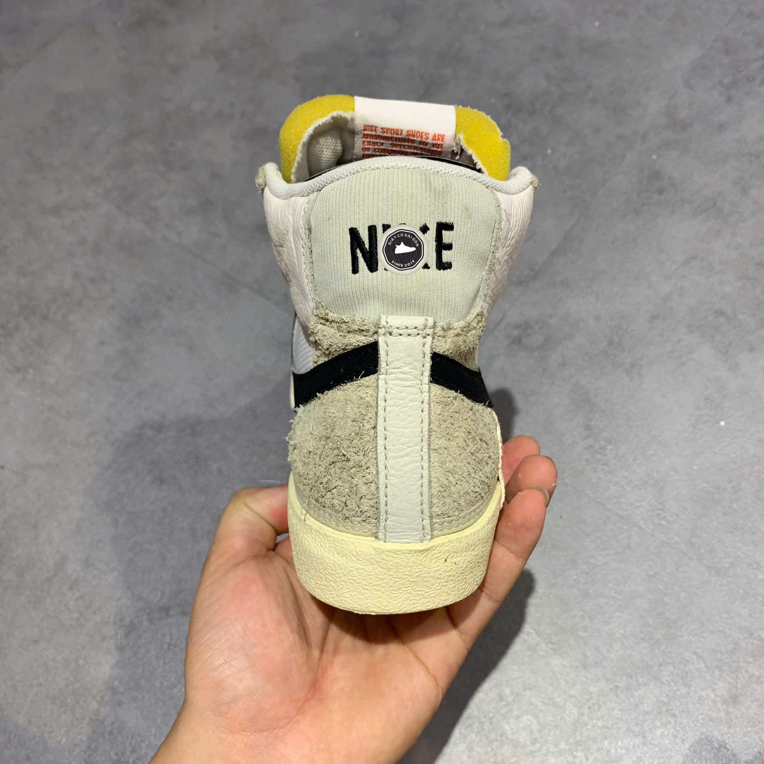 NIKE BLAZER MID '77 PRO CLUB 'REMASTERED – LIGHT BONE BLACK' – DQ7673-100 – GIÀY 2HAND CHÍNH HÃNG