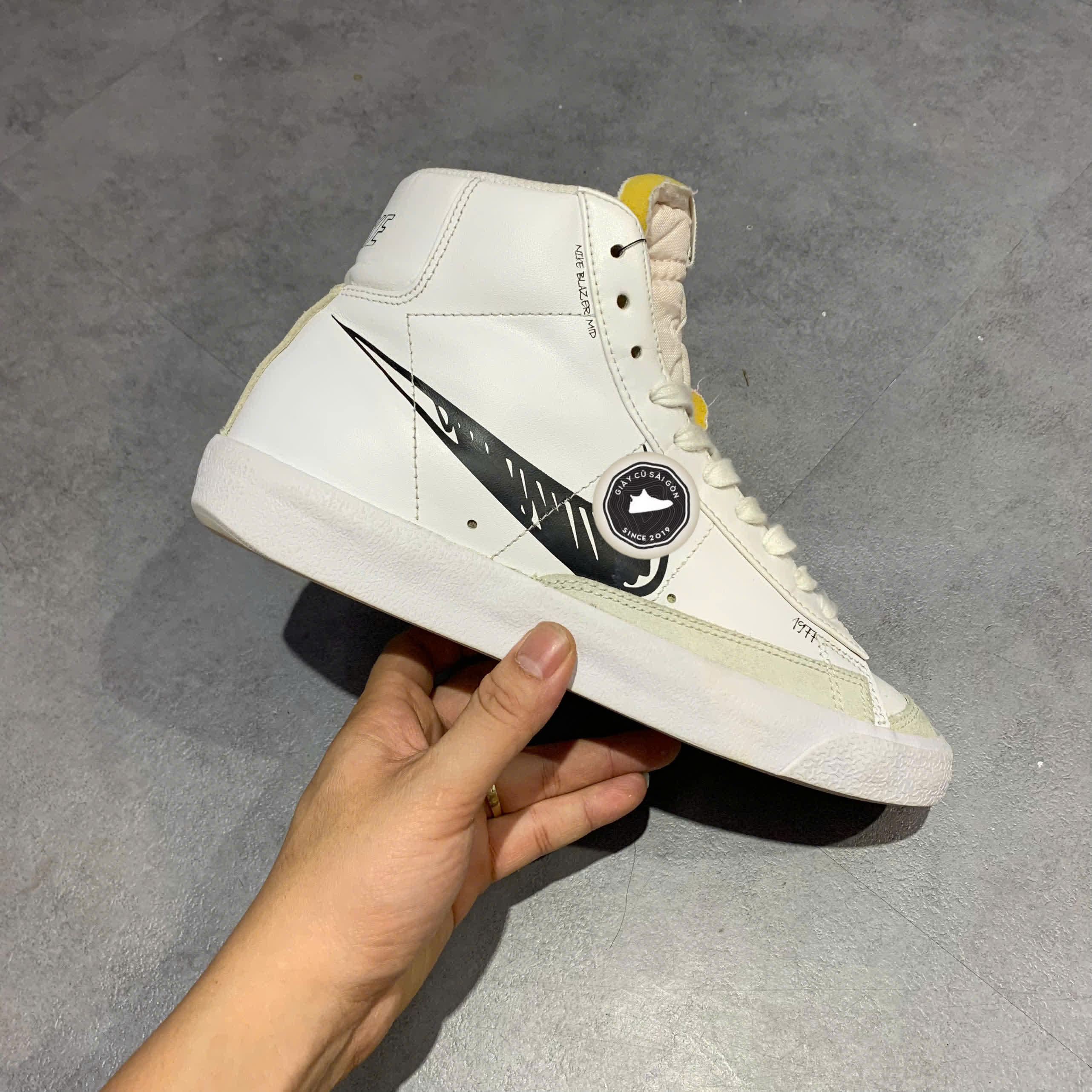 👟 NIKE BLAZER MID '77 SKETCH CW7580-101 – SIZE 40 – GIÀY 2HAND