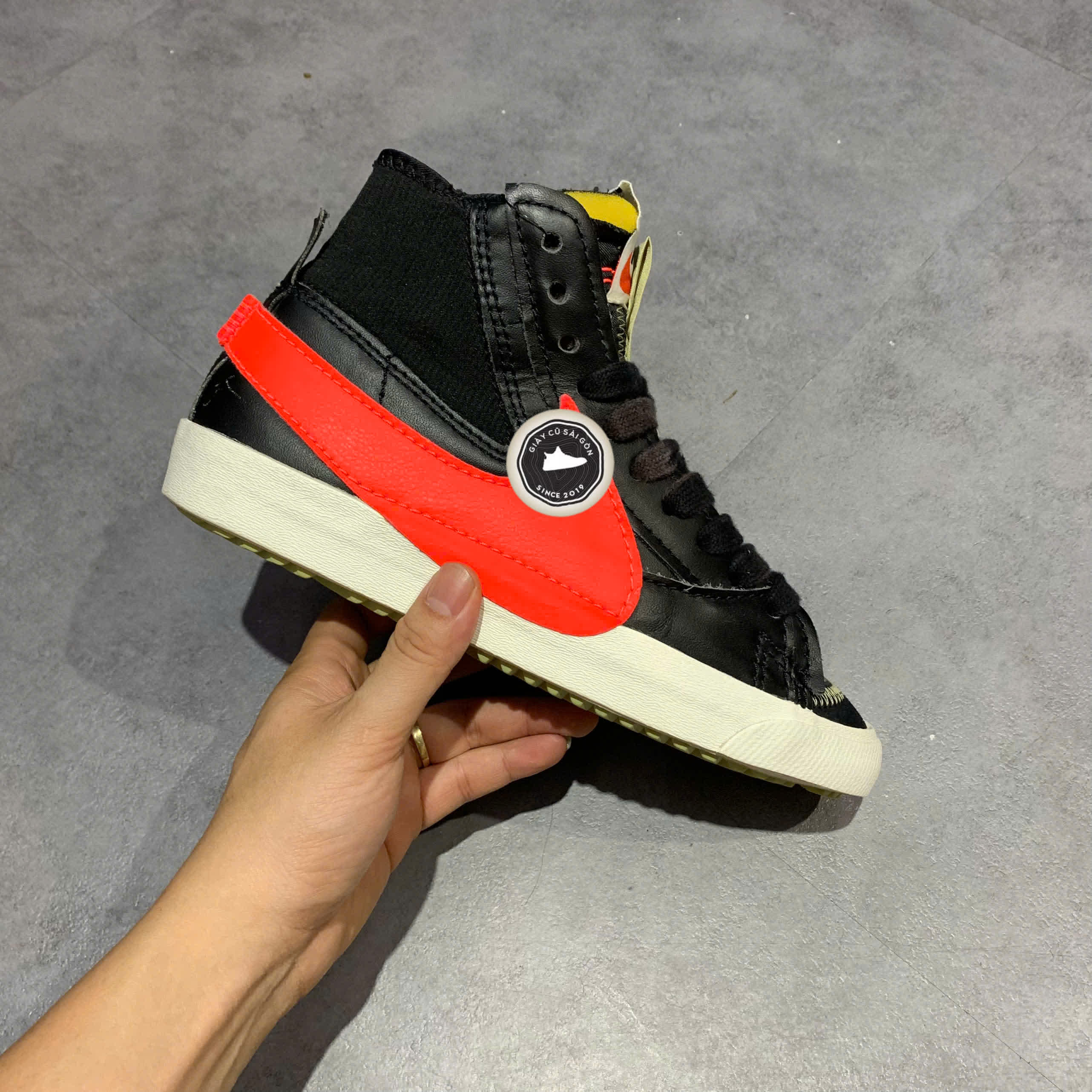 NIKE BLAZER MID '77 JUMBO DD3111-011 SIZE 40 GIÀY 2HAND CHÍNH HÃNG