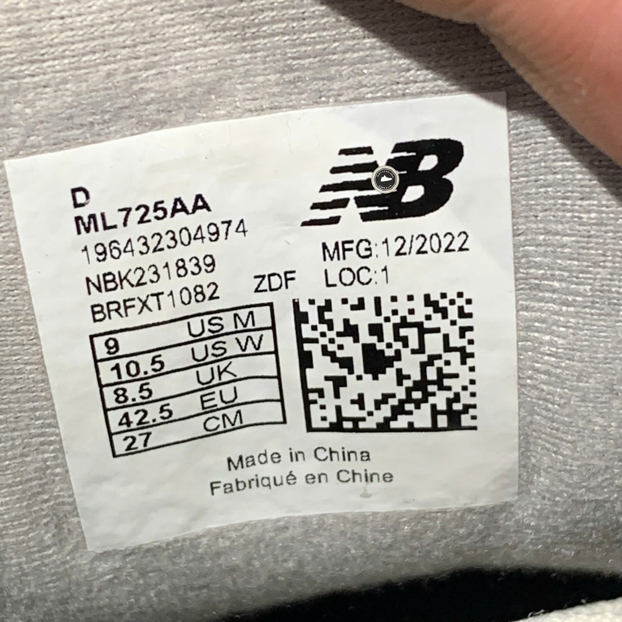 NEW BALANCE 725 'LIGHT GREY' – ML725AA SIZE 42.5 – GIÀY 2HAND CHÍNH HÃNG PVN18683