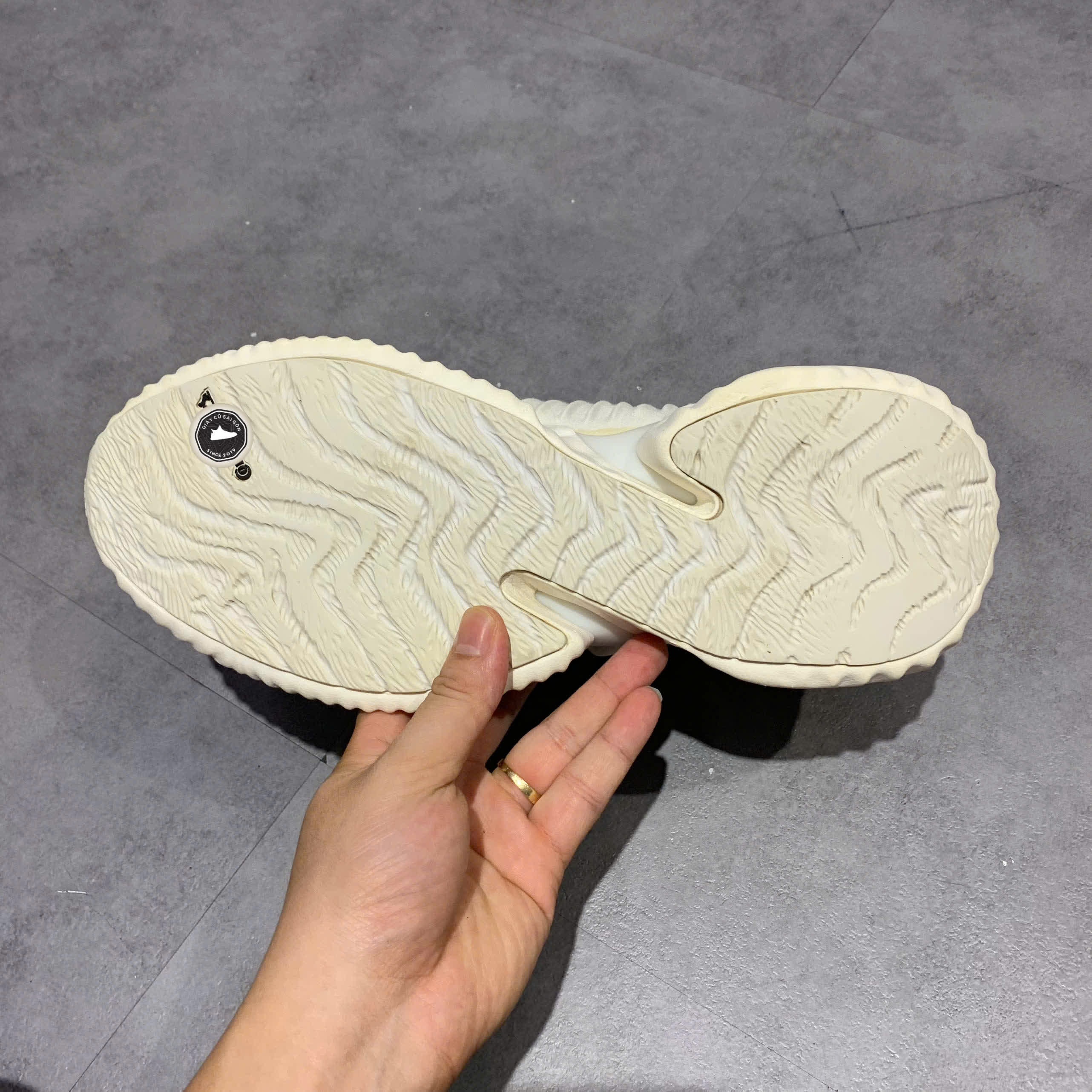 ADIDAS ALPHABOUNCE INSTINCT CC U 'FOOTWEAR WHITE' EF8260 SIZE 43 1/3 GIÀY 2HAND CHÍNH HÃNG