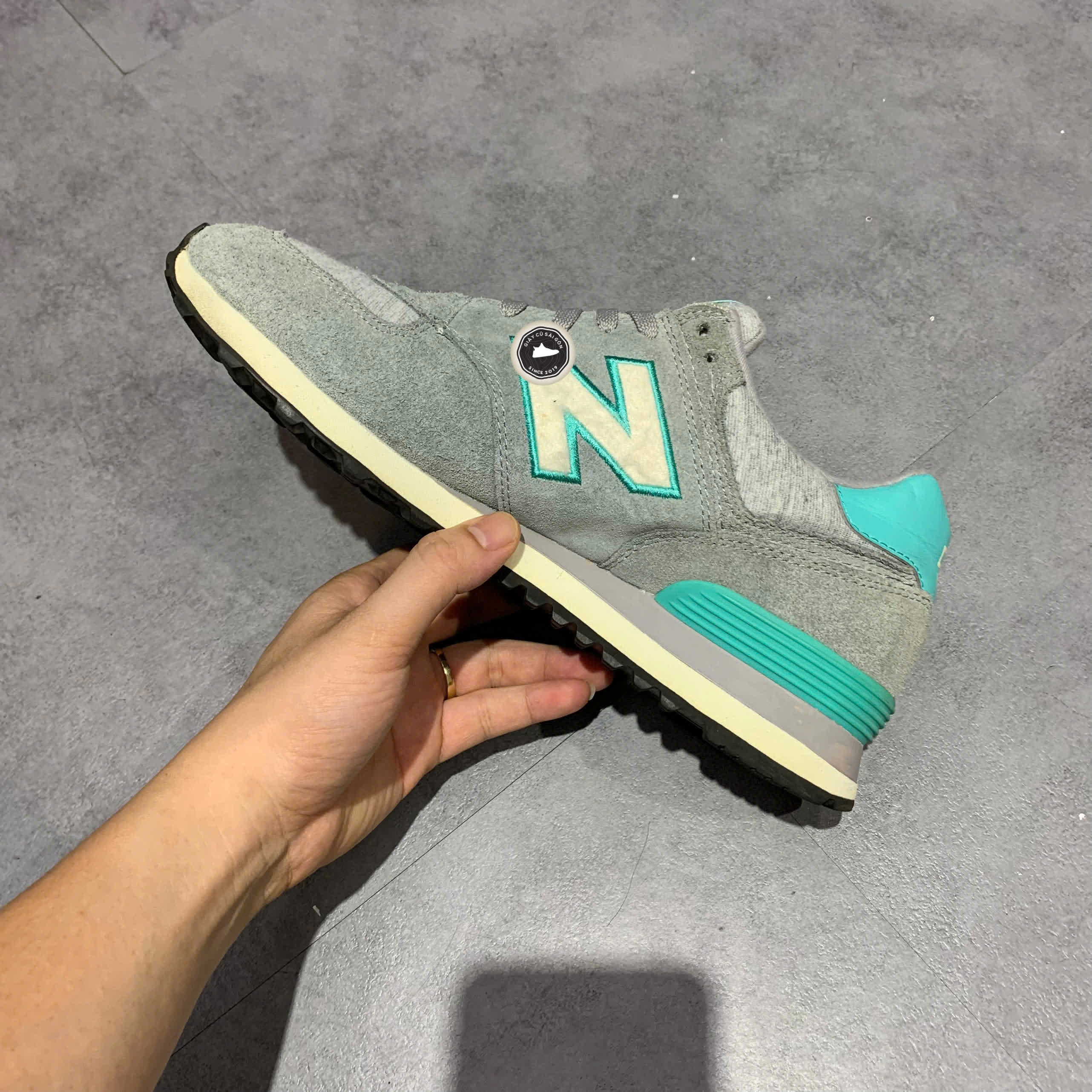 NEW BALANCE 574 'PENNANT PACK GREY' WL574PGR – GIÀY 2HAND