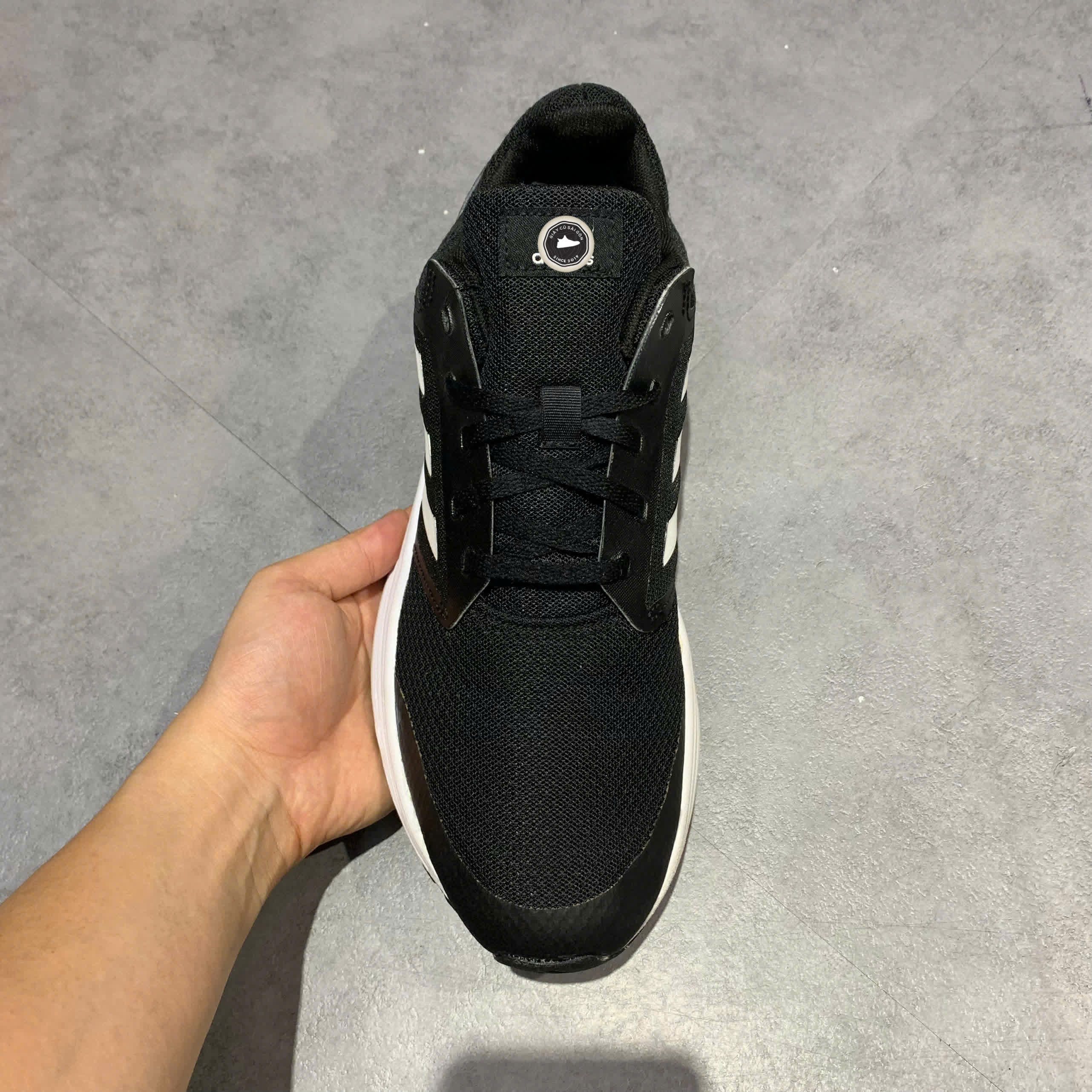 ​ADIDAS GALAXY 5 'BLACK WHITE' FW5717 SIZE 43 1/3 GIÀY 2HAND CHÍNH HÃNG​
