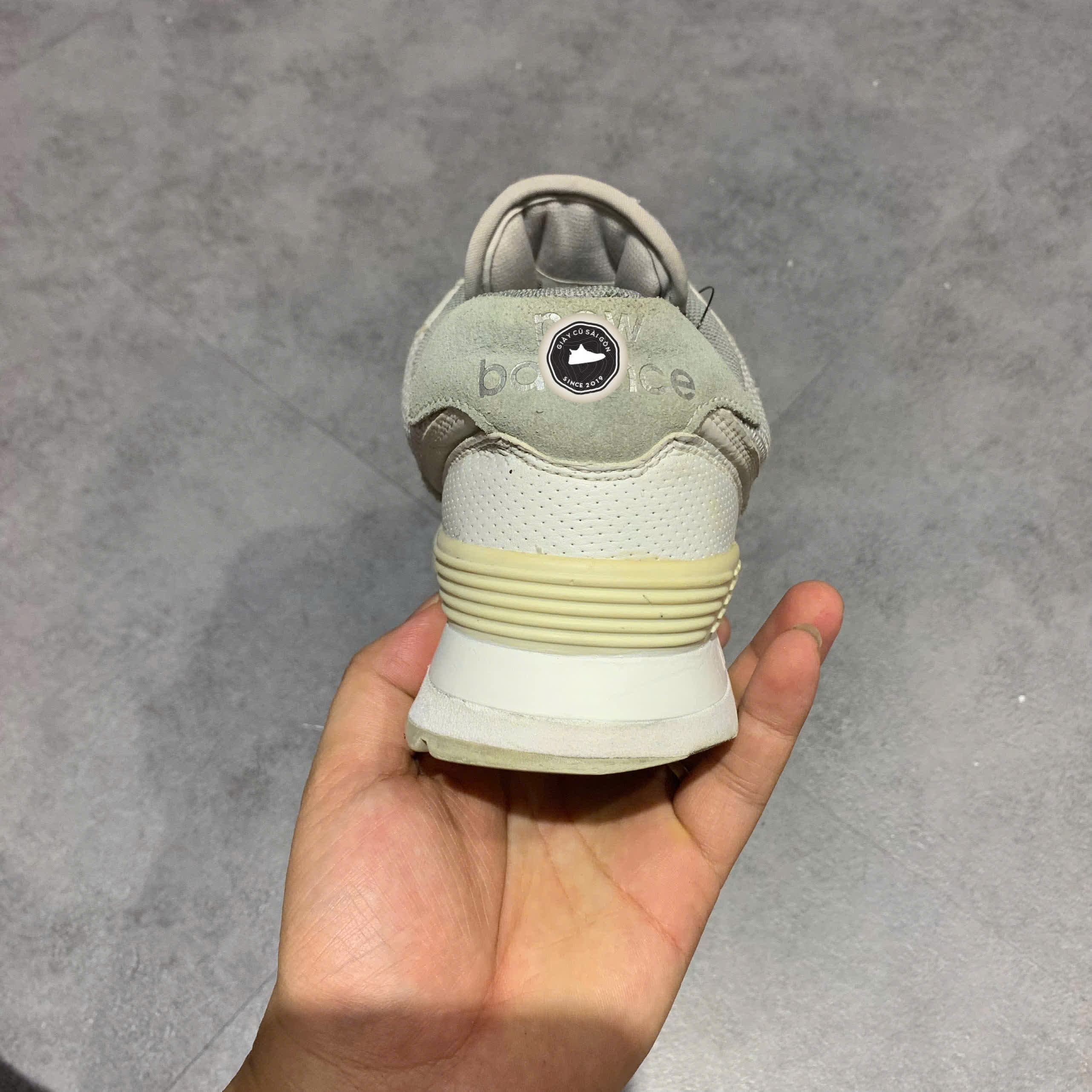 NEW BALANCE 574 'GREY WHITE' ML574WB SIZE 40 – GIÀY 2HAND CHÍNH HÃNG