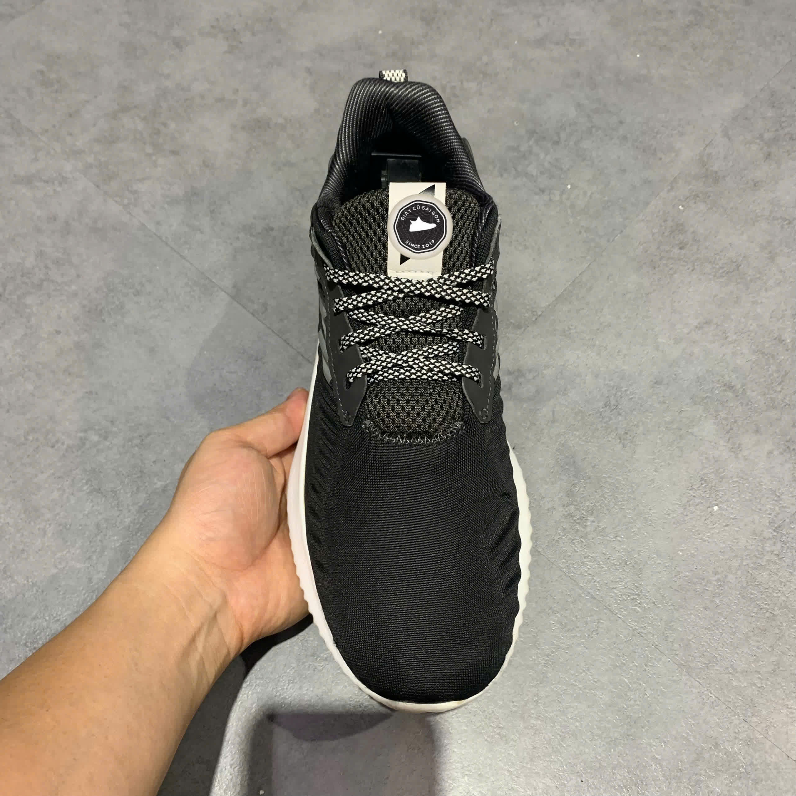 ADIDAS ALPHABOUNCE RC ‘CORE BLACK’ – B42652 SIZE 41 1/3 – GIÀY 2HAND CHÍNH HÃNG