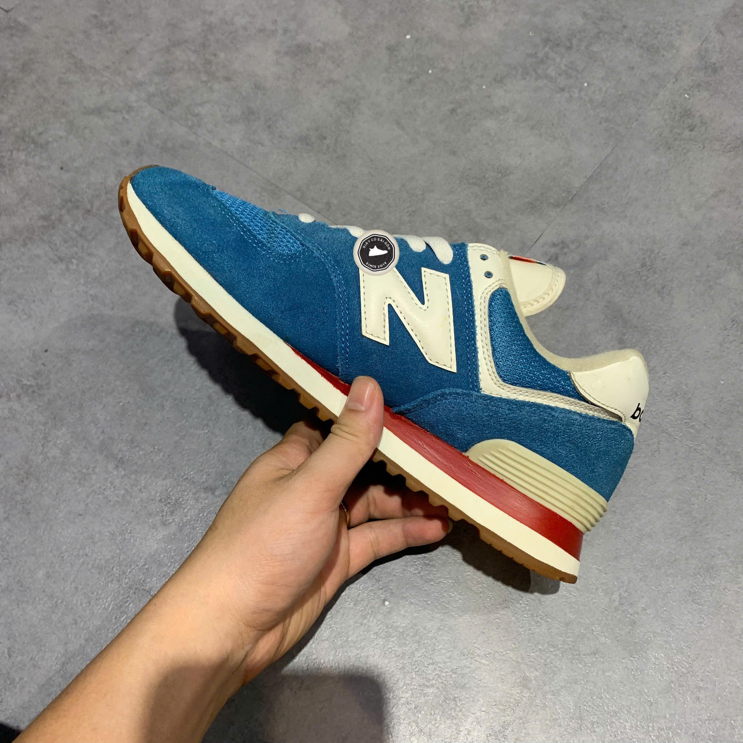 👟 NEW BALANCE 574 'RAINBOW PACK – NATURAL INDIGO' – ML574HC2 SIZE 41.5 GIÀY 2HAND CHÍNH HÃNG