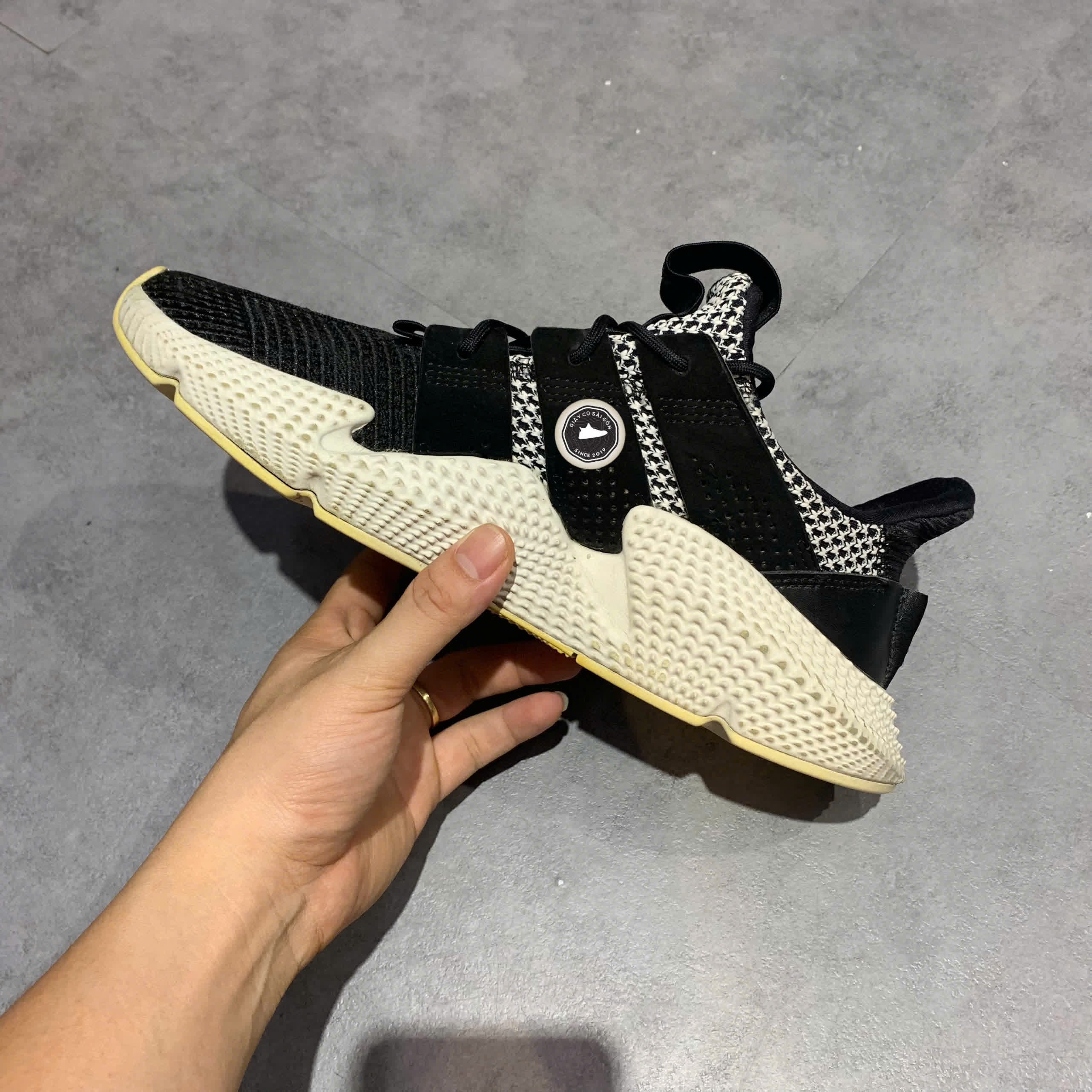 ADIDAS PROPHERE CG6485 SIZE 41 1/3 – GIÀY 2HAND CHÍNH HÃNG