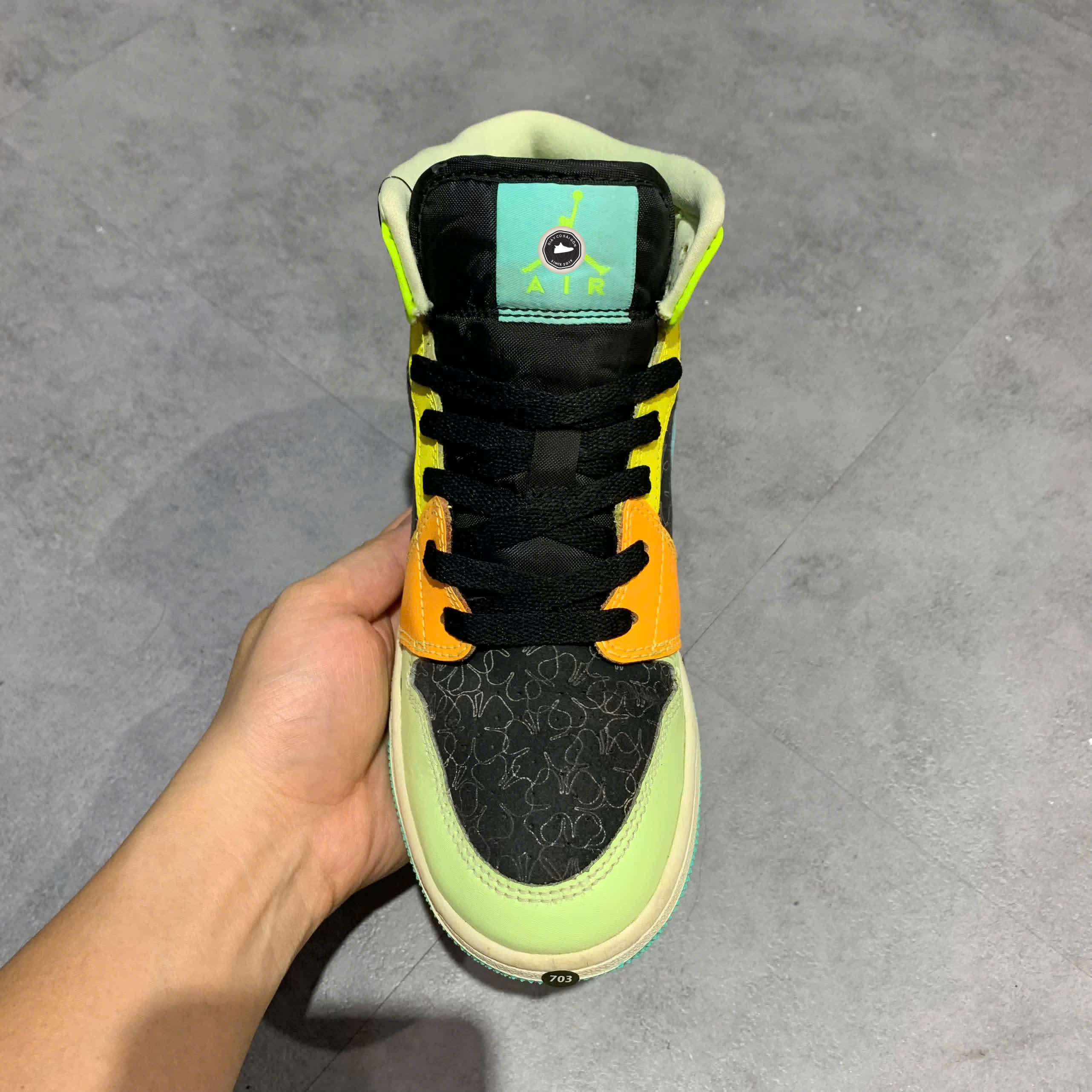 AIR JORDAN 1 MID SE 'AURORA GREEN' BQ6931-037 SIZE 37.5 GIÀY 2HAND CHÍNH HÃNG