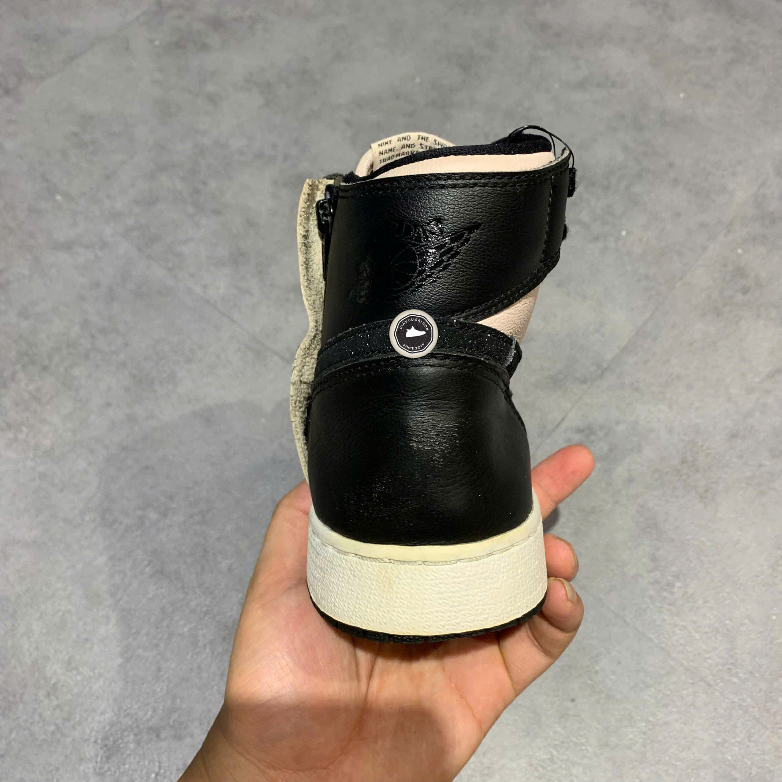 AIR JORDAN 1 HIGH REBEL XX 'SILTSTONE RED' AR5599-601 SIZE 38 – GIÀY 2HAND CHÍNH HÃNG