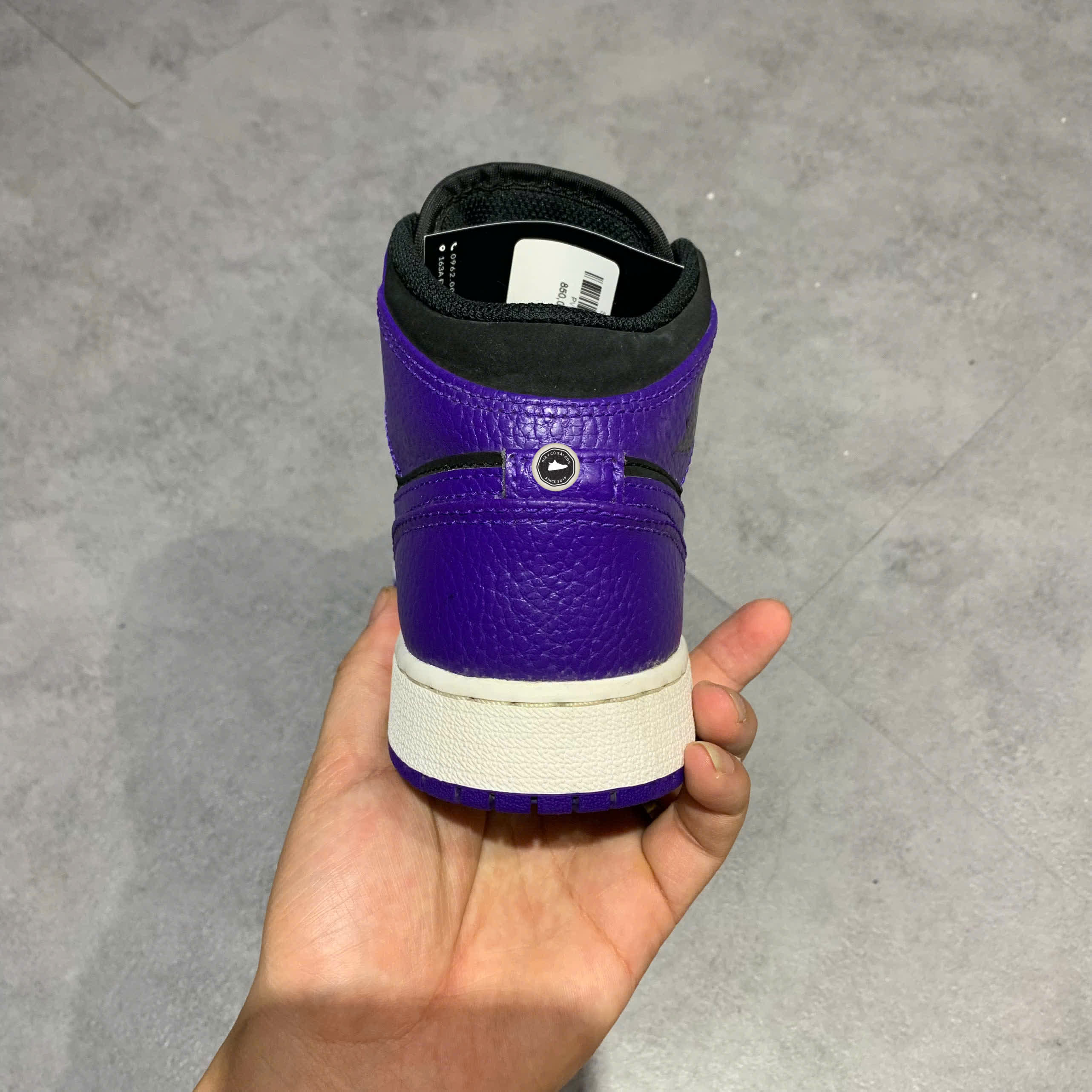AIR JORDAN 1 MID 'DARK CONCORD' 554725-051 SIZE 36.5 GIÀY 2HAND CHÍNH HÃNG