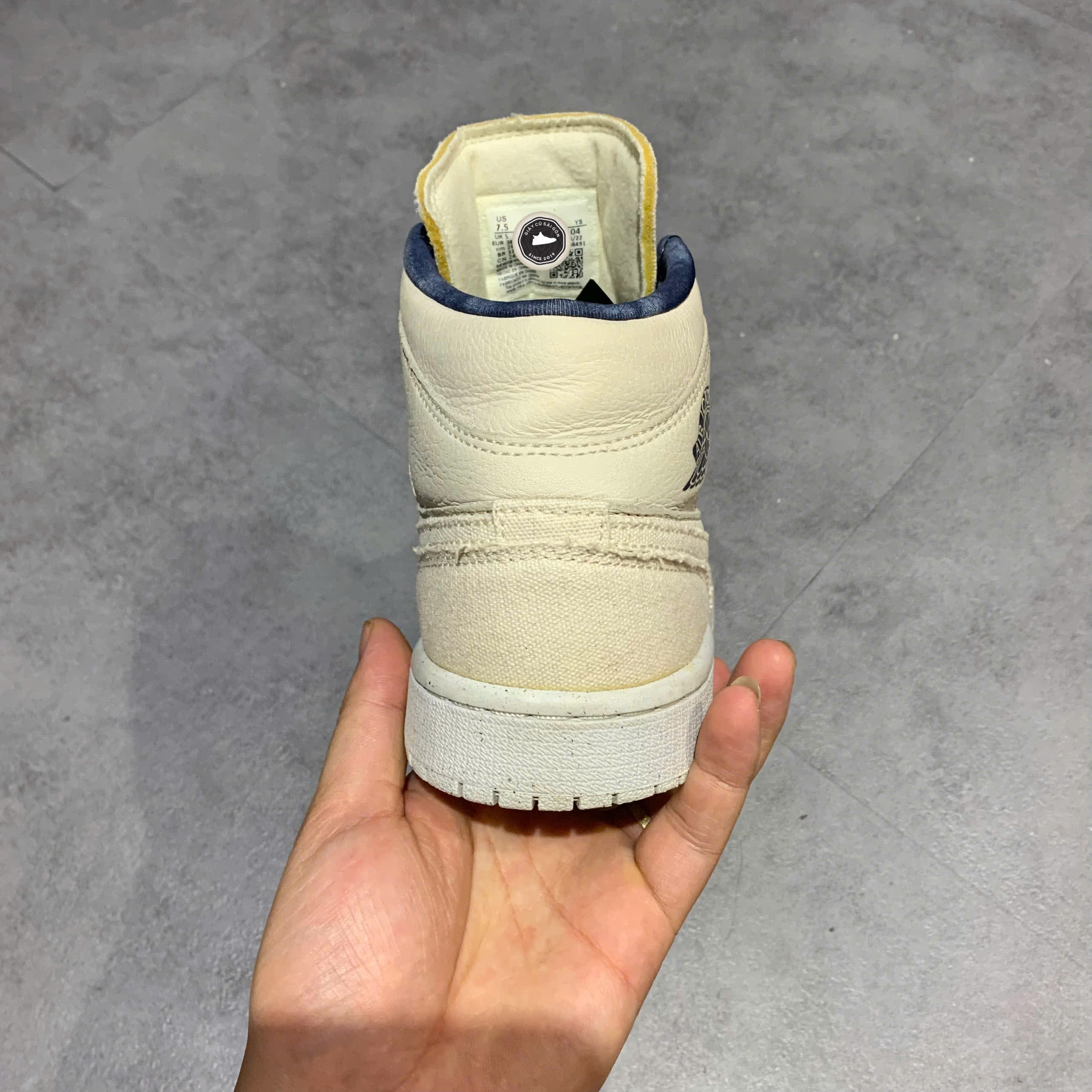 AIR JORDAN 1 MID SE 'SANDDRIFT' DM9126-104 SIZE 38.5 GIÀY 2HAND CHÍNH HÃNG