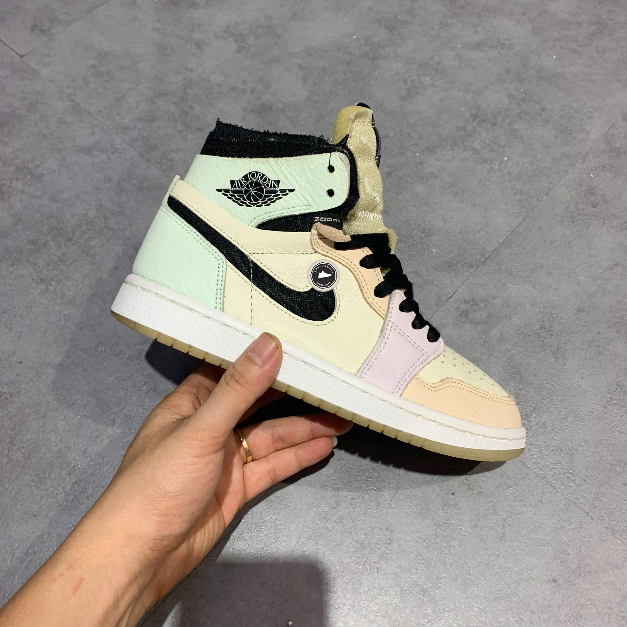 AIR JORDAN 1 HIGH ZOOM COMFORT 'EASTER' CT0979-101 SIZE 36.5 GIÀY 2HAND CHÍNH HÃNG
