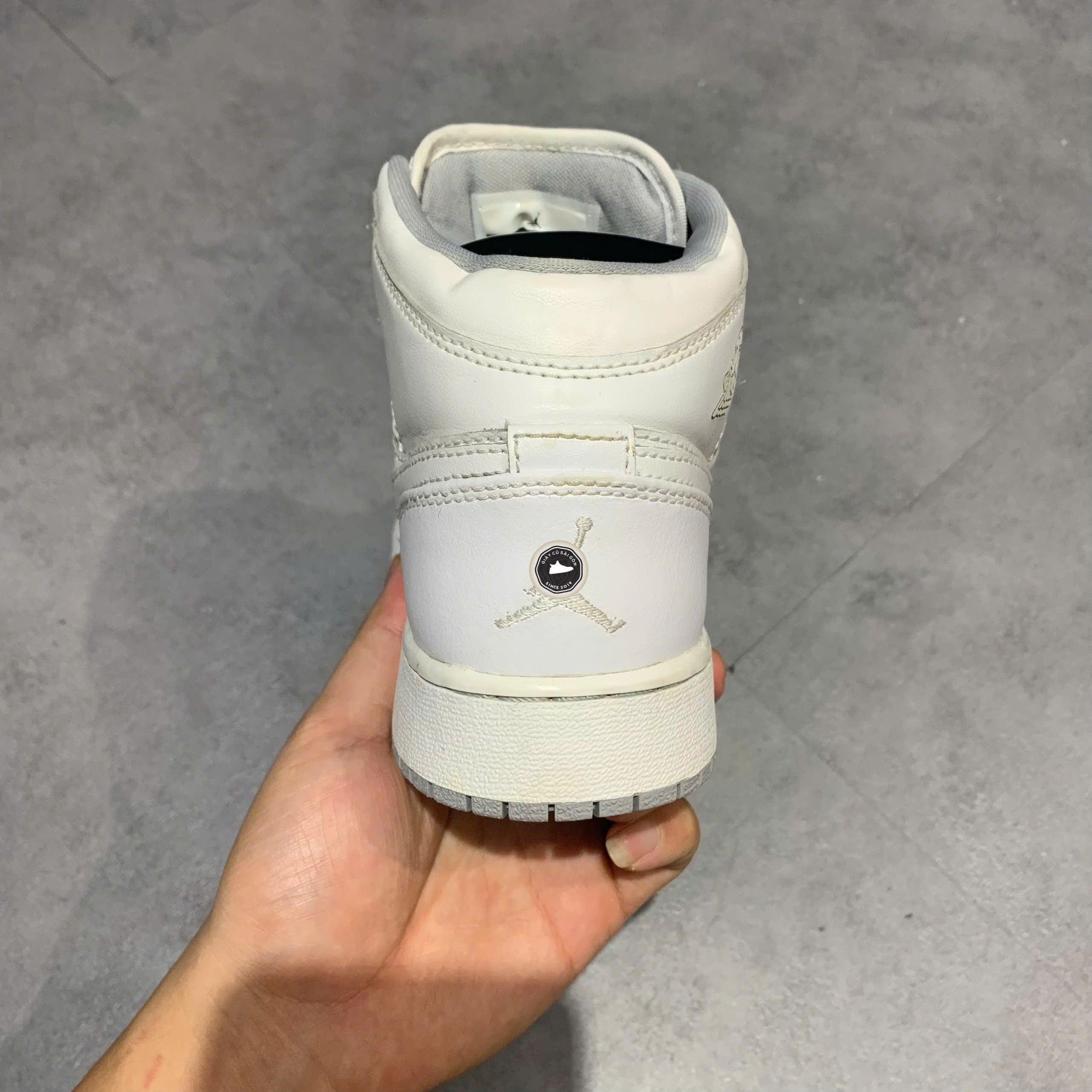 NIKE AIR JORDAN 1 MID GS “ALL WHITE” - 554725 112 SIZE 38.5 GIÀY 2HAND CHÍNH HÃNG