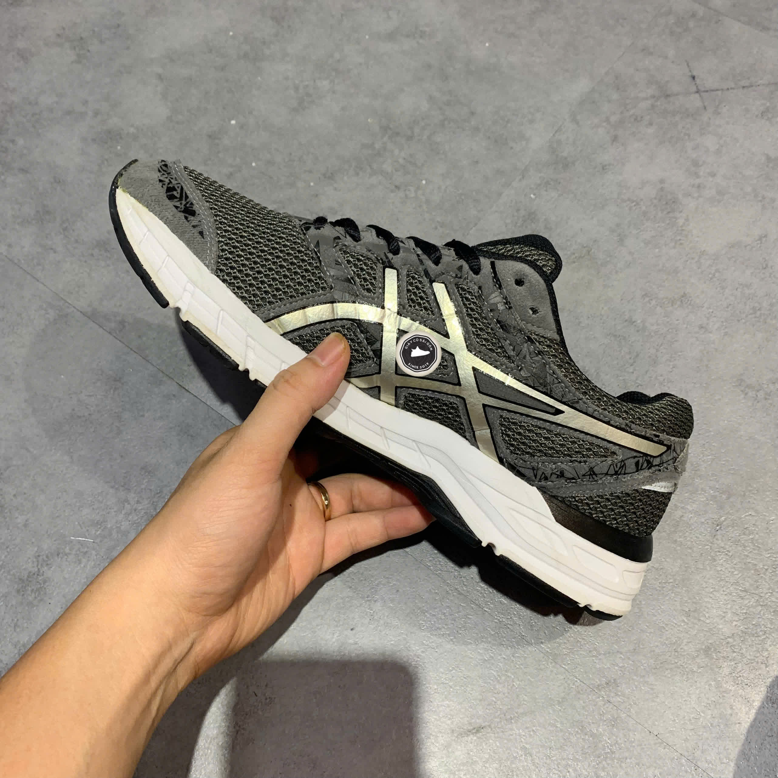 ASICS GEL-EXCITE 4 MEN'S RUNNING SHOES SIZE 42 GIÀY 2HAND CHÍNH HÃNG