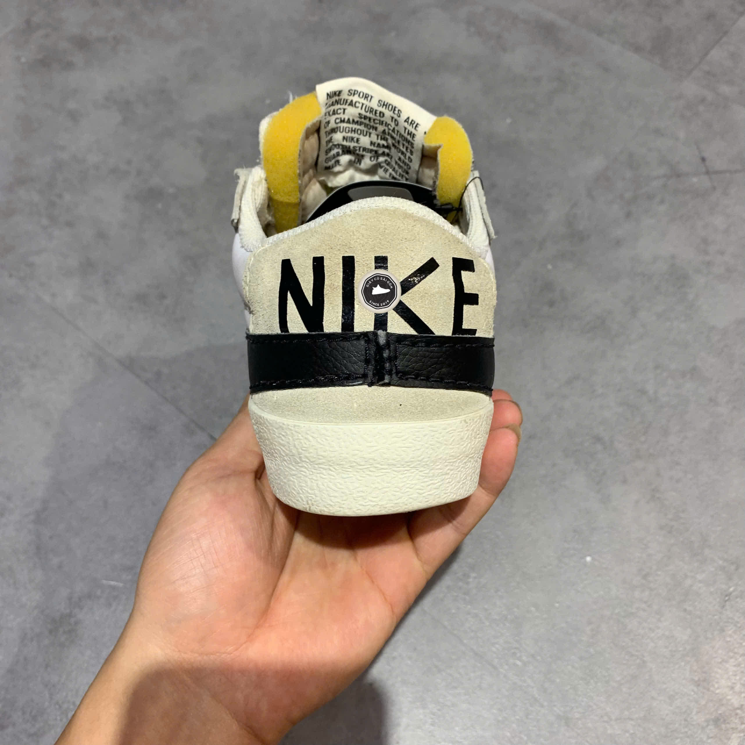 NIKE BLAZER LOW PLATFORM – DN2158 101 SIZE 42.5 GIÀY 2HAND CHÍNH HÃNG