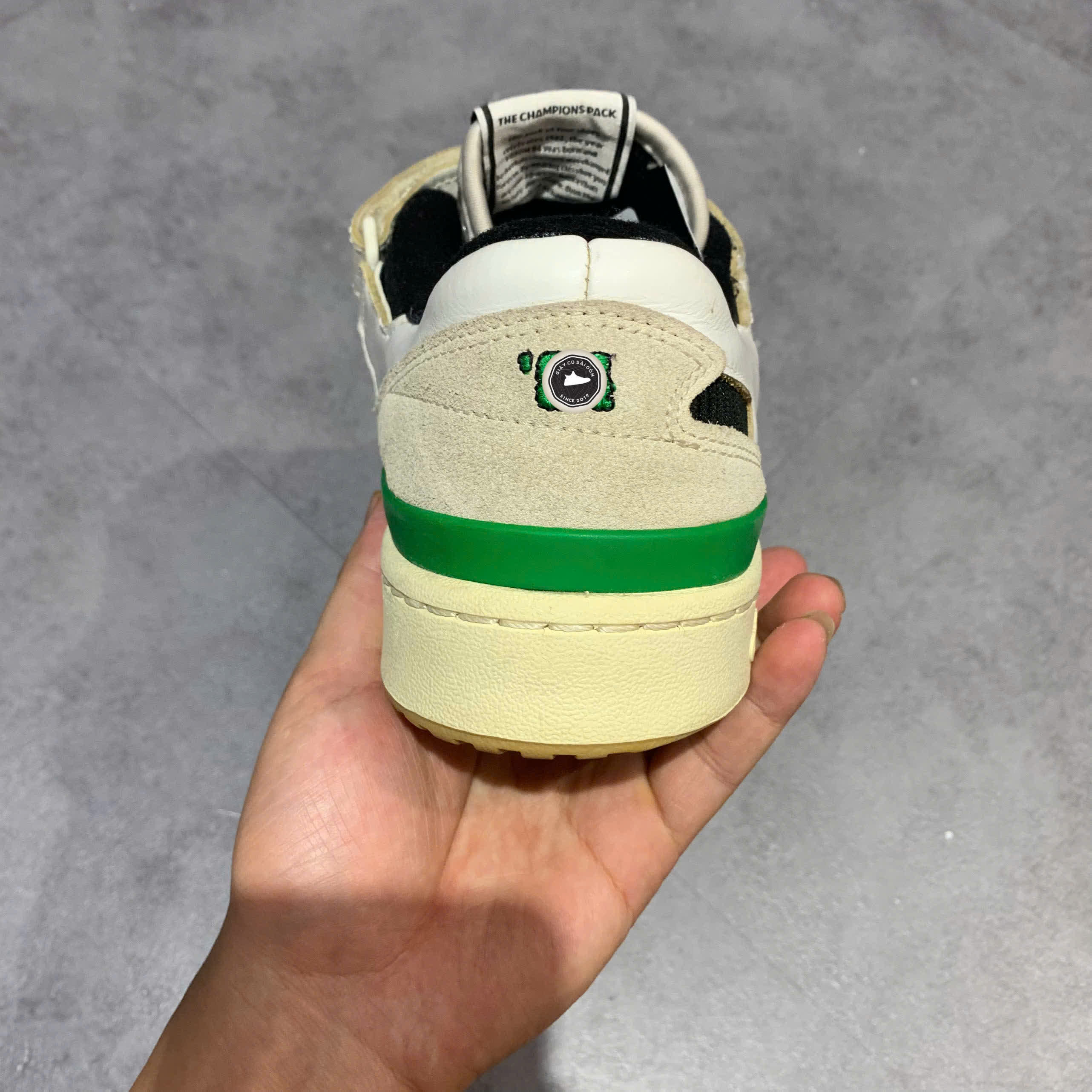 ADIDAS FORUM 84 LOW 'CELTICS' GX9058 SIZE 42 GIÀY 2HAND