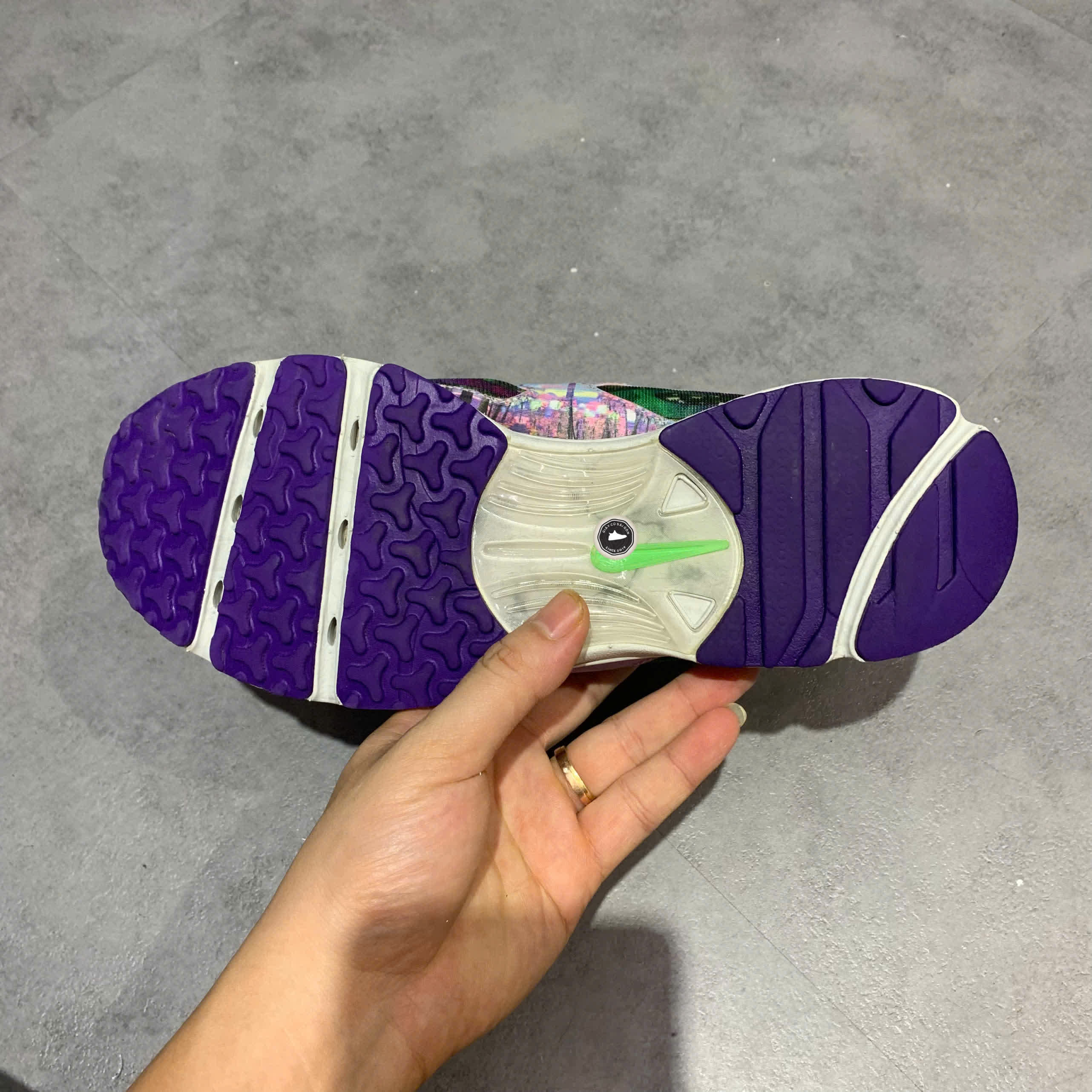 NIKE ZOOM STREAK SPECTRUM PLUS PRM 'COURT PURPLE' AR1533-500 SIZE 42 GIÀY 2HAND CHÍNH HÃNG