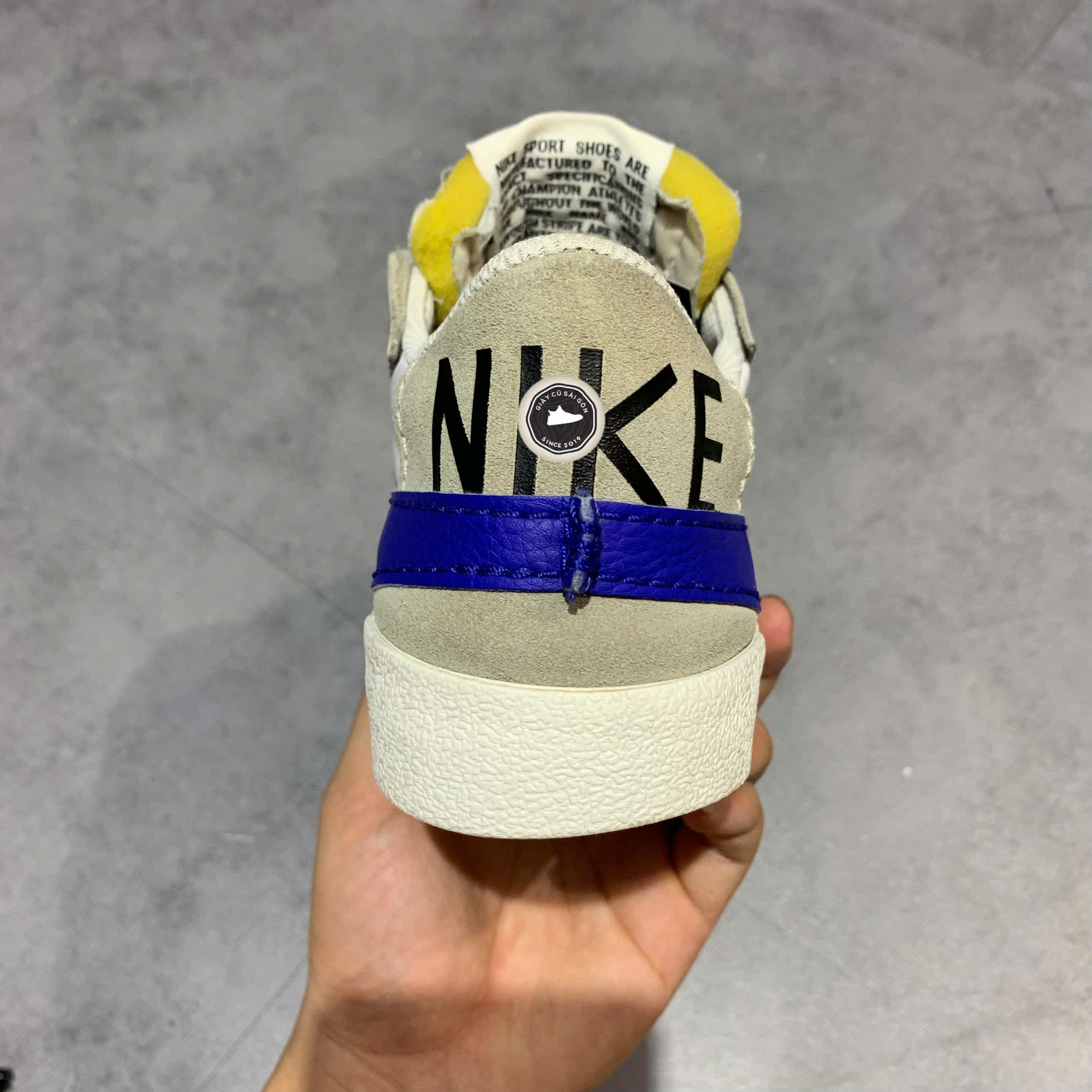 NIKE BLAZER LOW 77 JUMBO WHITE OLD ROYAL – DQ8768 100 SIZE 43 GIÀY 2HAND CHÍNH HÃNG
