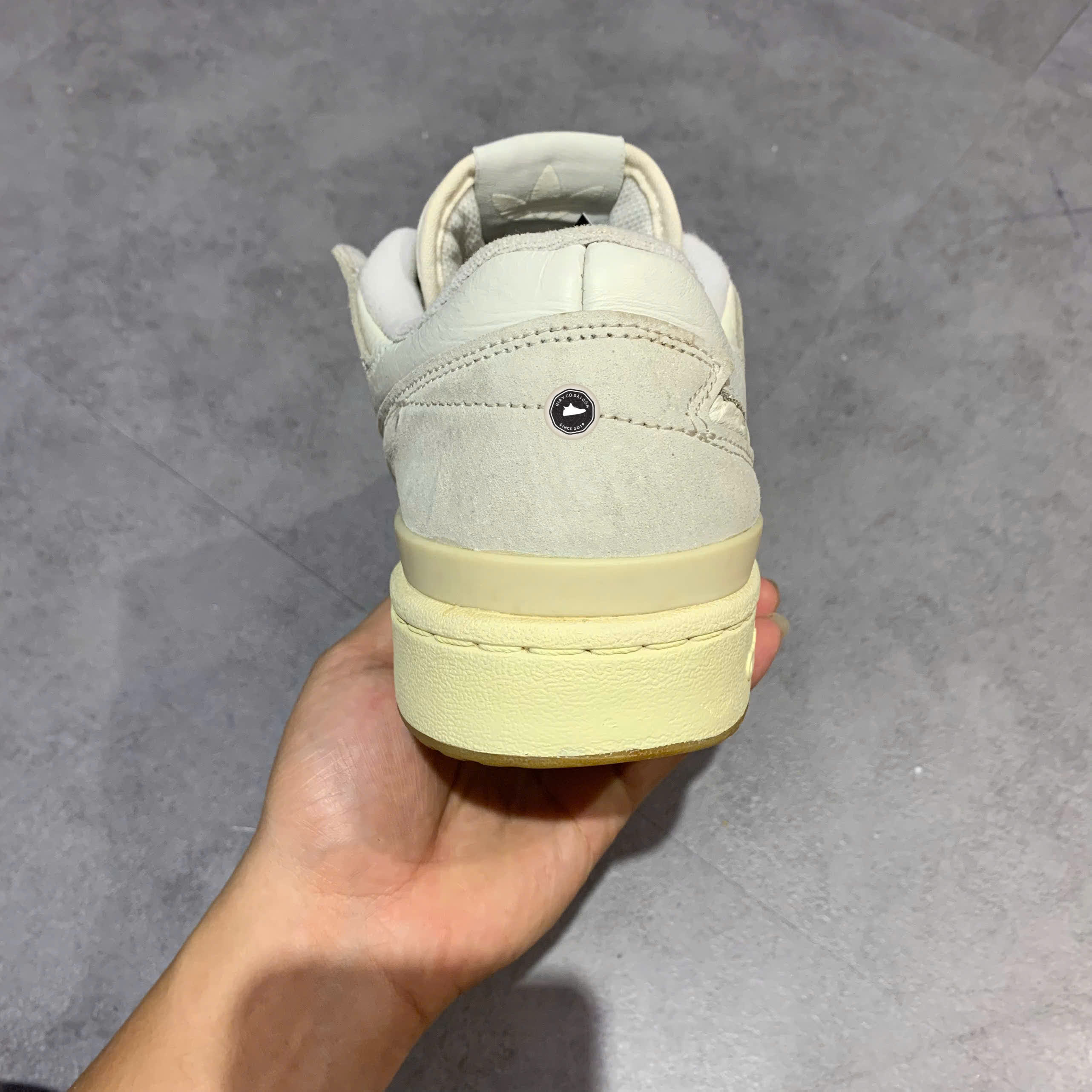ADIDAS FORUM 84 LOW ADV 'WHITE GUM' FY7998 SIZE 43 1/3 GIÀY 2HAND CHÍNH HÃNG