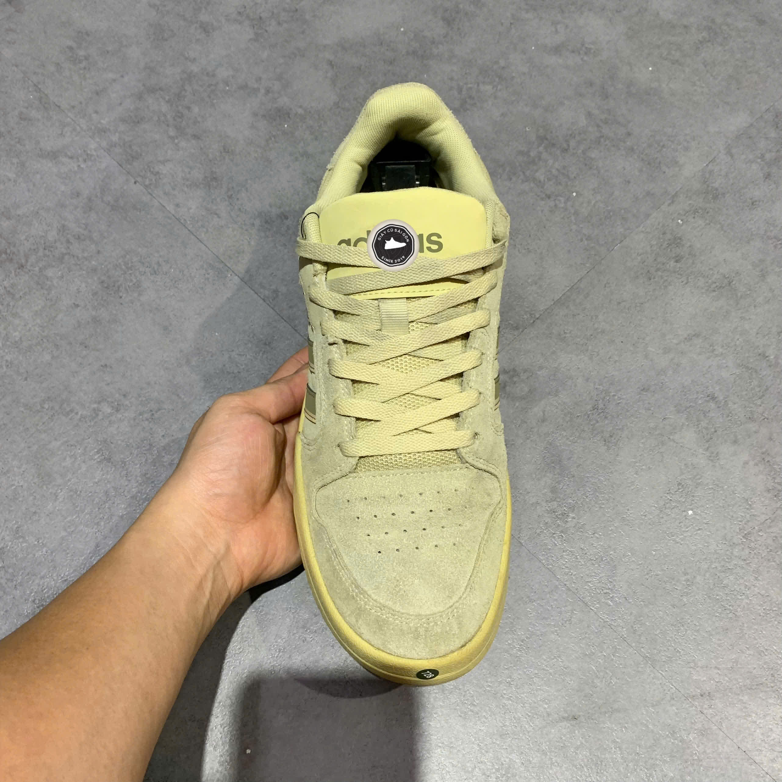 ADIDAS NEO ENTRAP – GW9675 SIZE 44 GIÀY 2HAND CHÍNH HÃNG