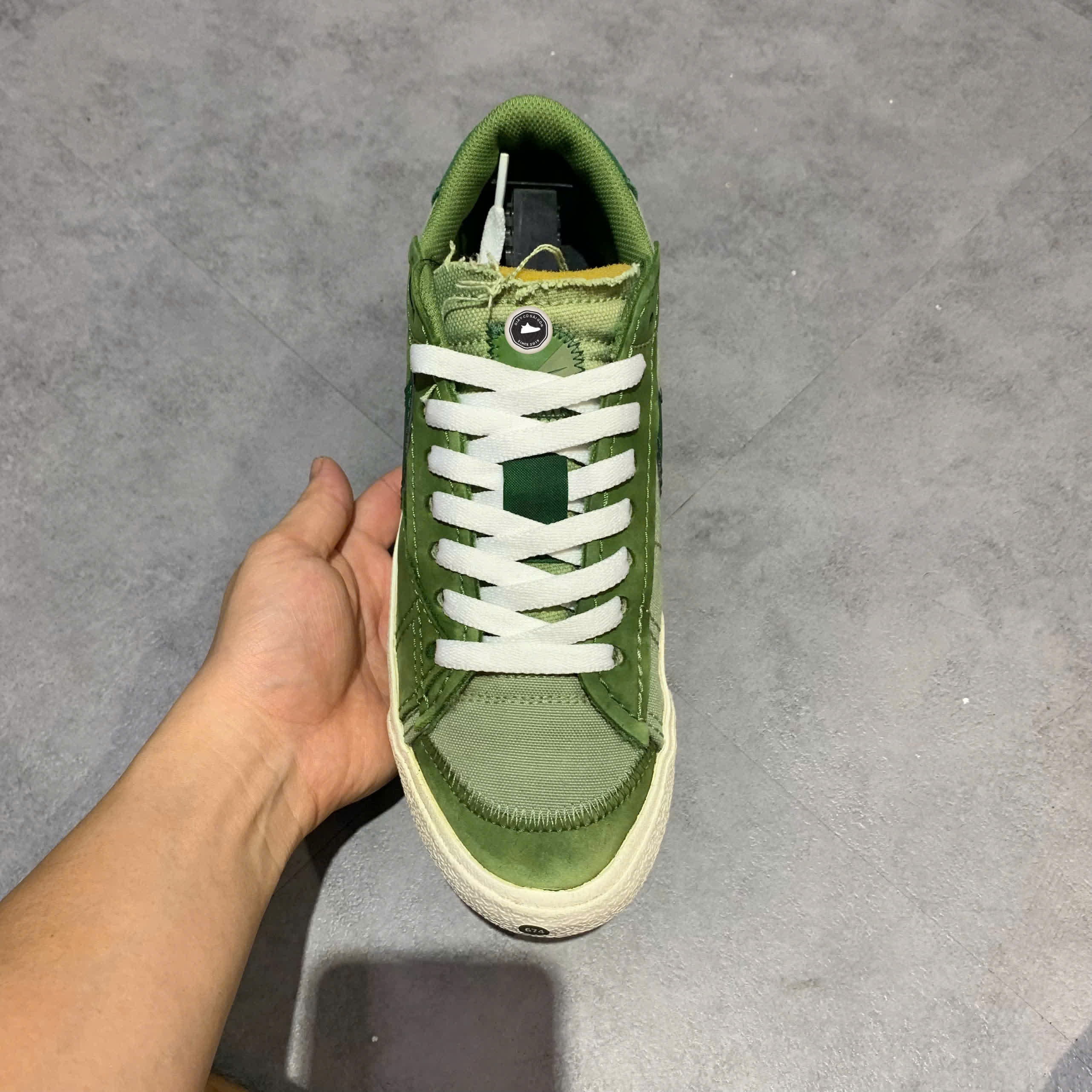 NIKE BLAZER MID '77 VINTAGE OIL GREEN LIGHT SILVER – SIZE 42 – GIÀY 2HAND CHÍNH HÃNG