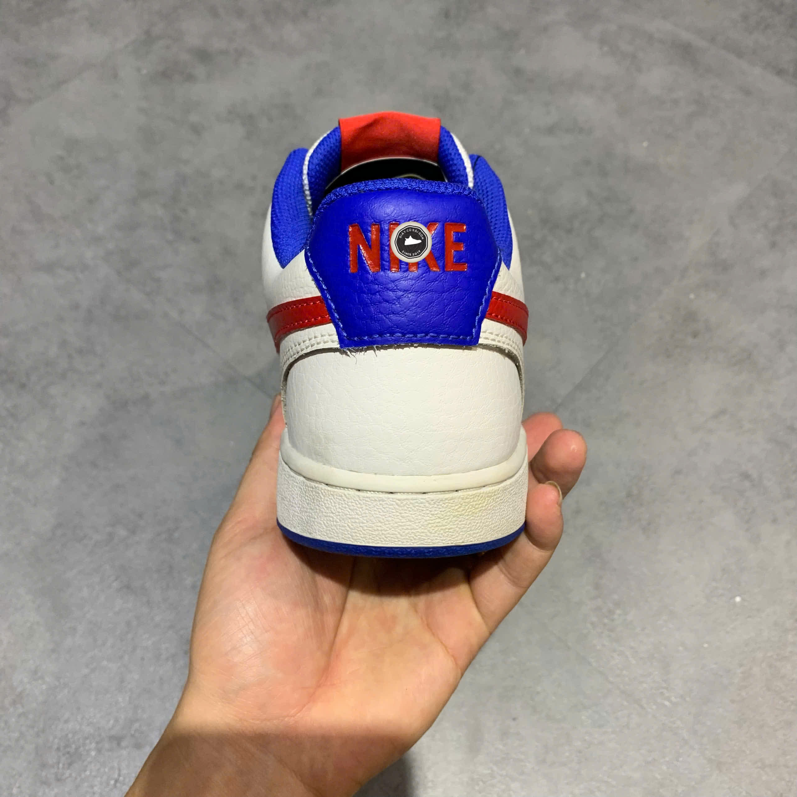 NIKE COURT VISION LOW 'WHITE UNIVERSITY RED' DB5945-161 SIZE 43 – GIÀY 2HAND CHÍNH HÃNG