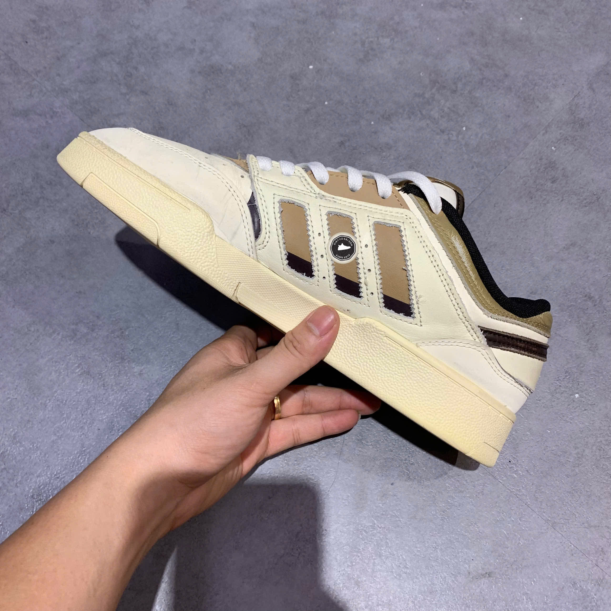 ADIDAS DROP STEP LOW ‘WHITE BROWN’ H03684 SIZE 42 2/3 GIÀY 2HAND CHÍNH HÃNG