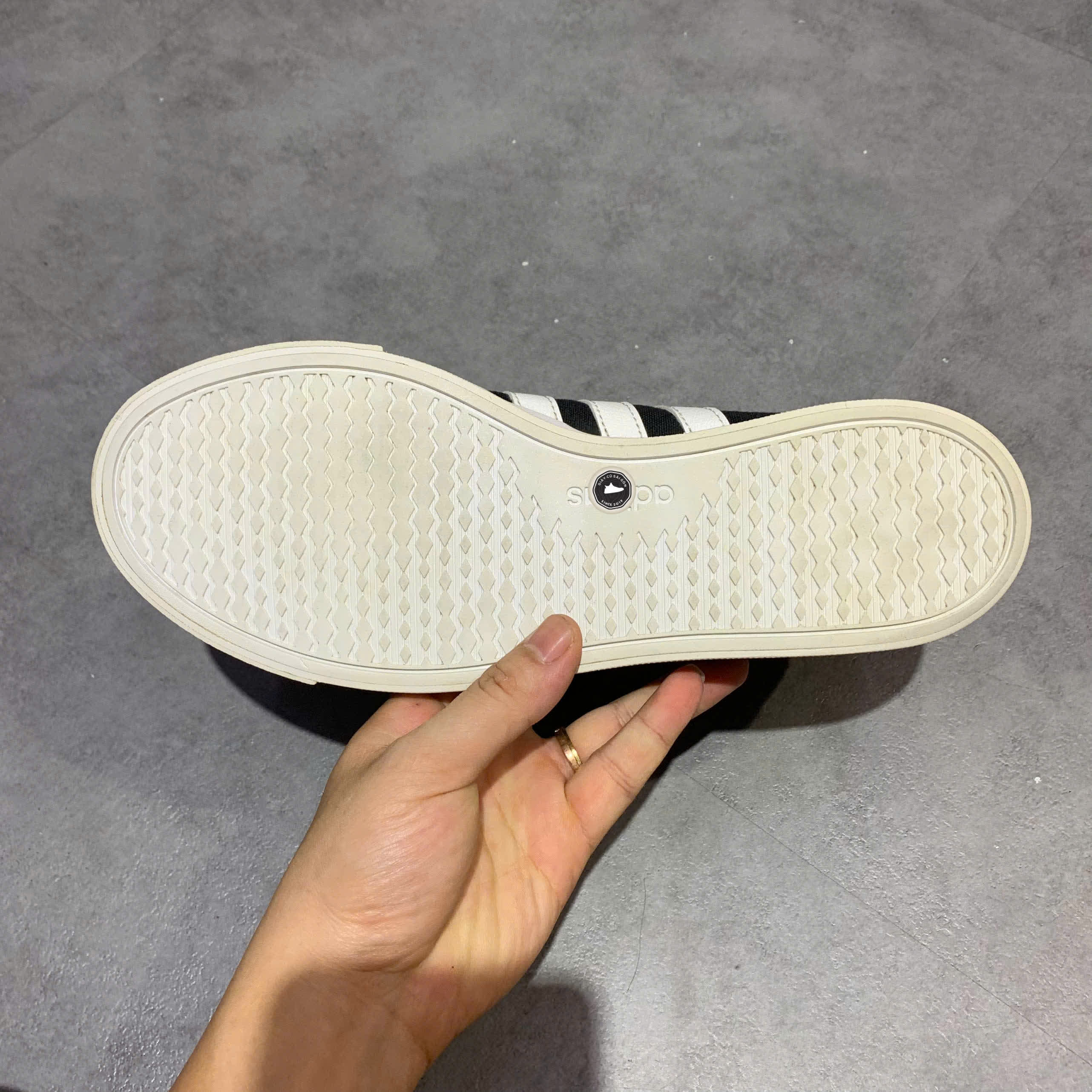 ADIDAS NEO RETROVULC 'WHITE/BLACK' H02207 SIZE 42 GIÀY 2HAND CHÍNH HÃNG